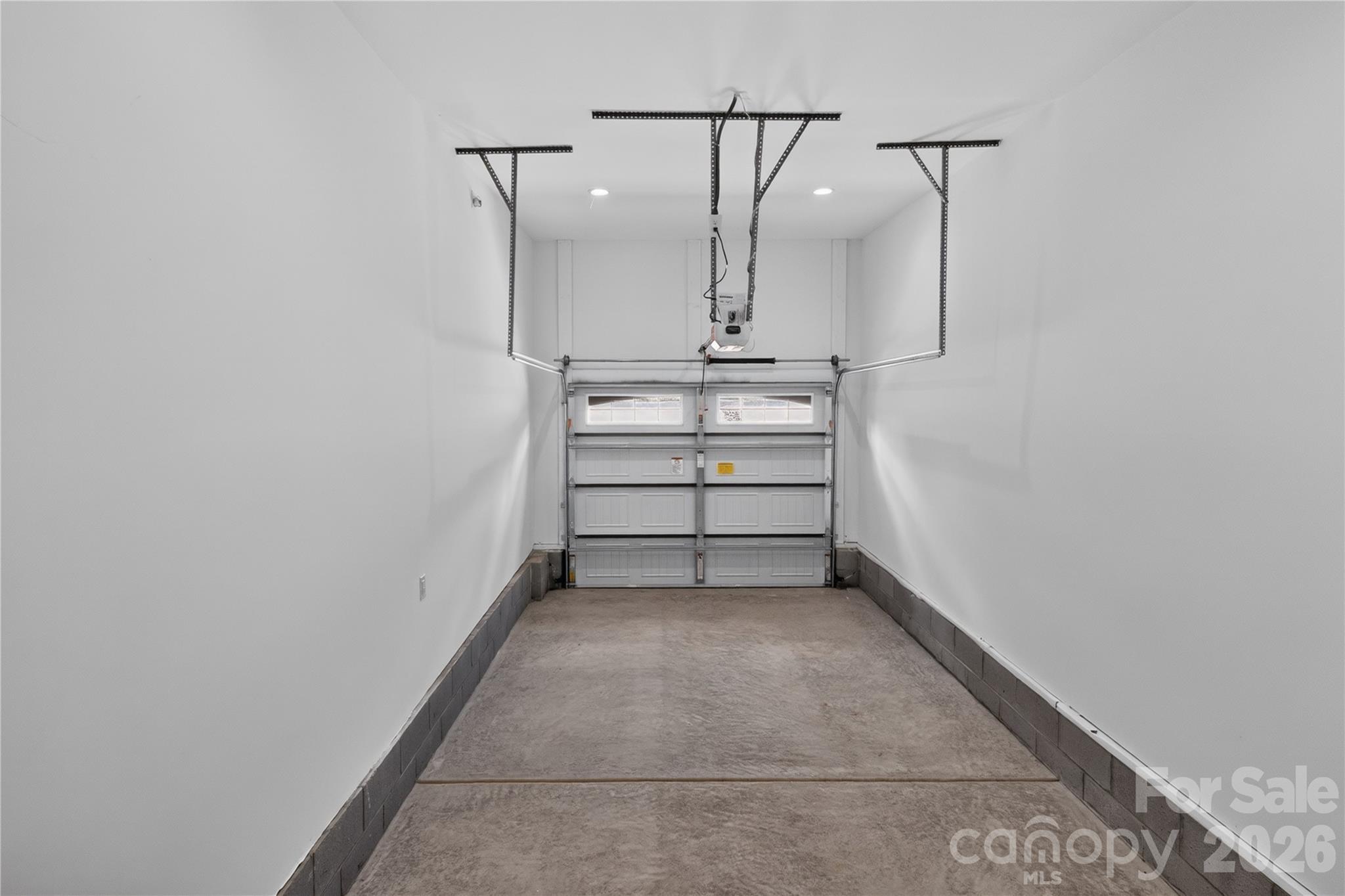 421 W Cama Street — Charlotte