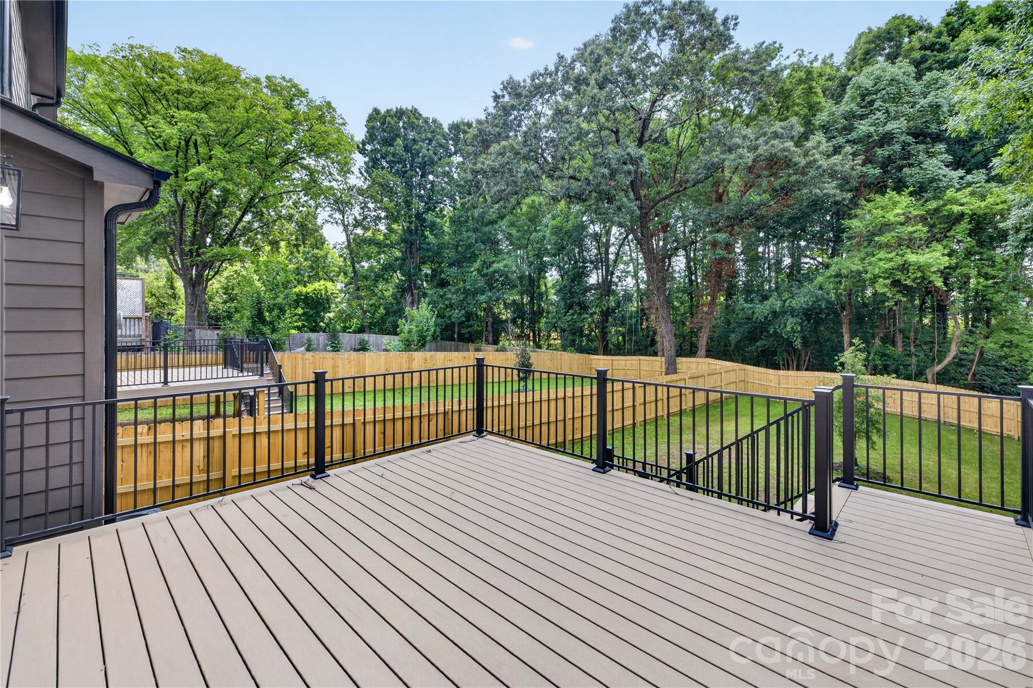 421 W Cama Street — Charlotte