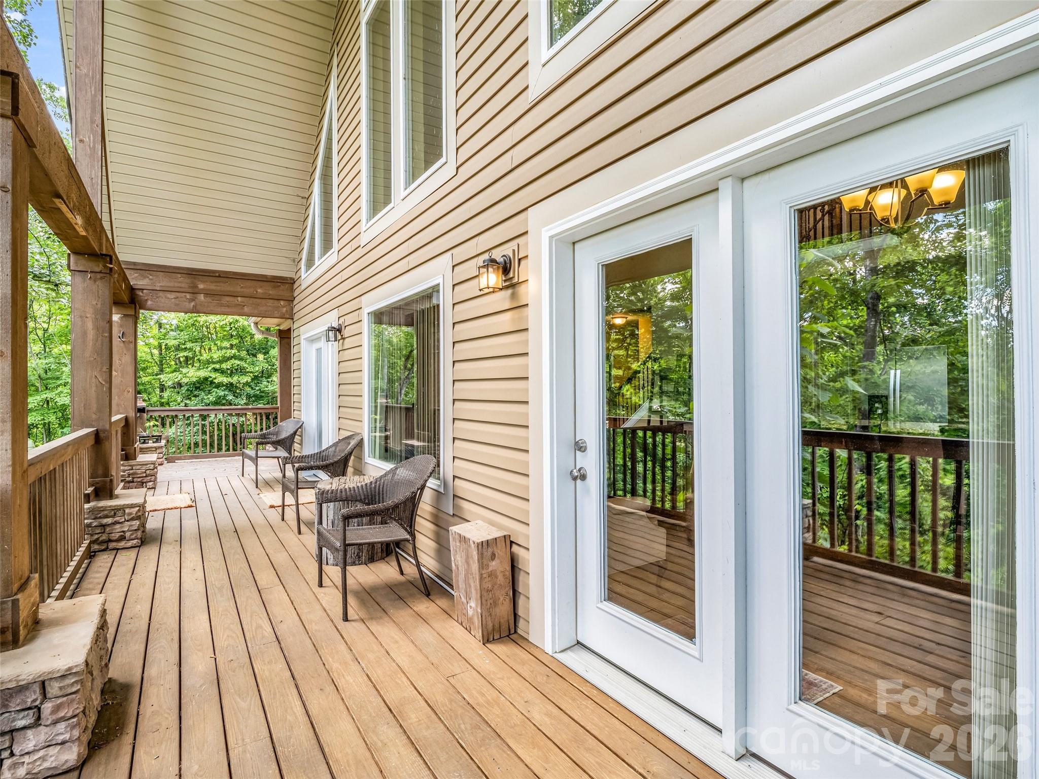227 Snug Harbor Circle — Lake Lure