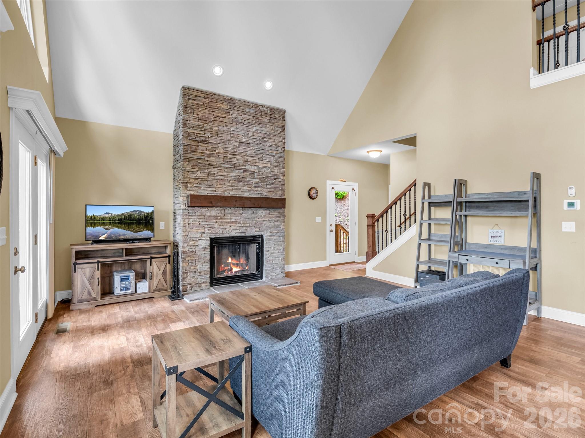 227 Snug Harbor Circle — Lake Lure
