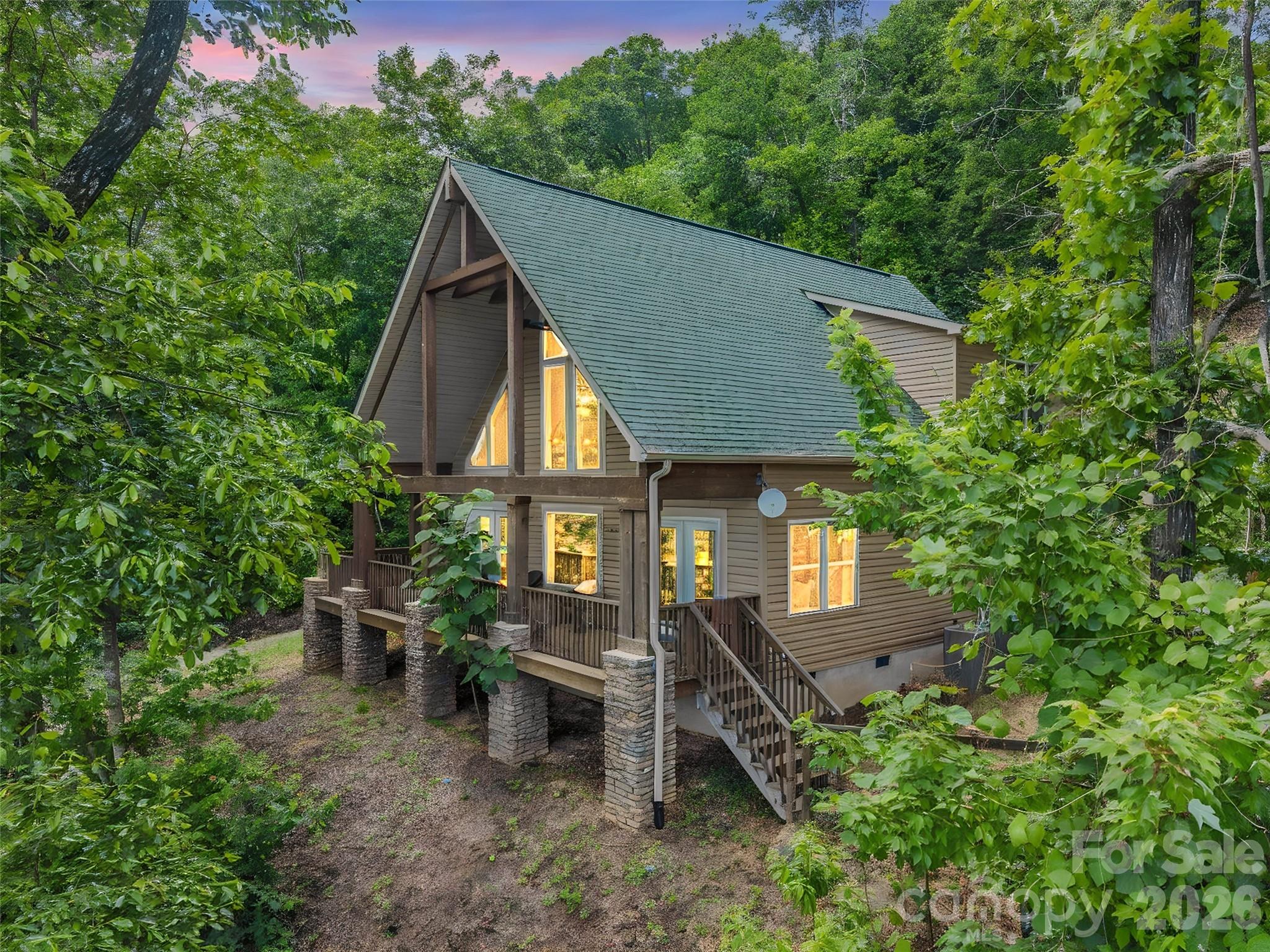 227 Snug Harbor Circle — Lake Lure