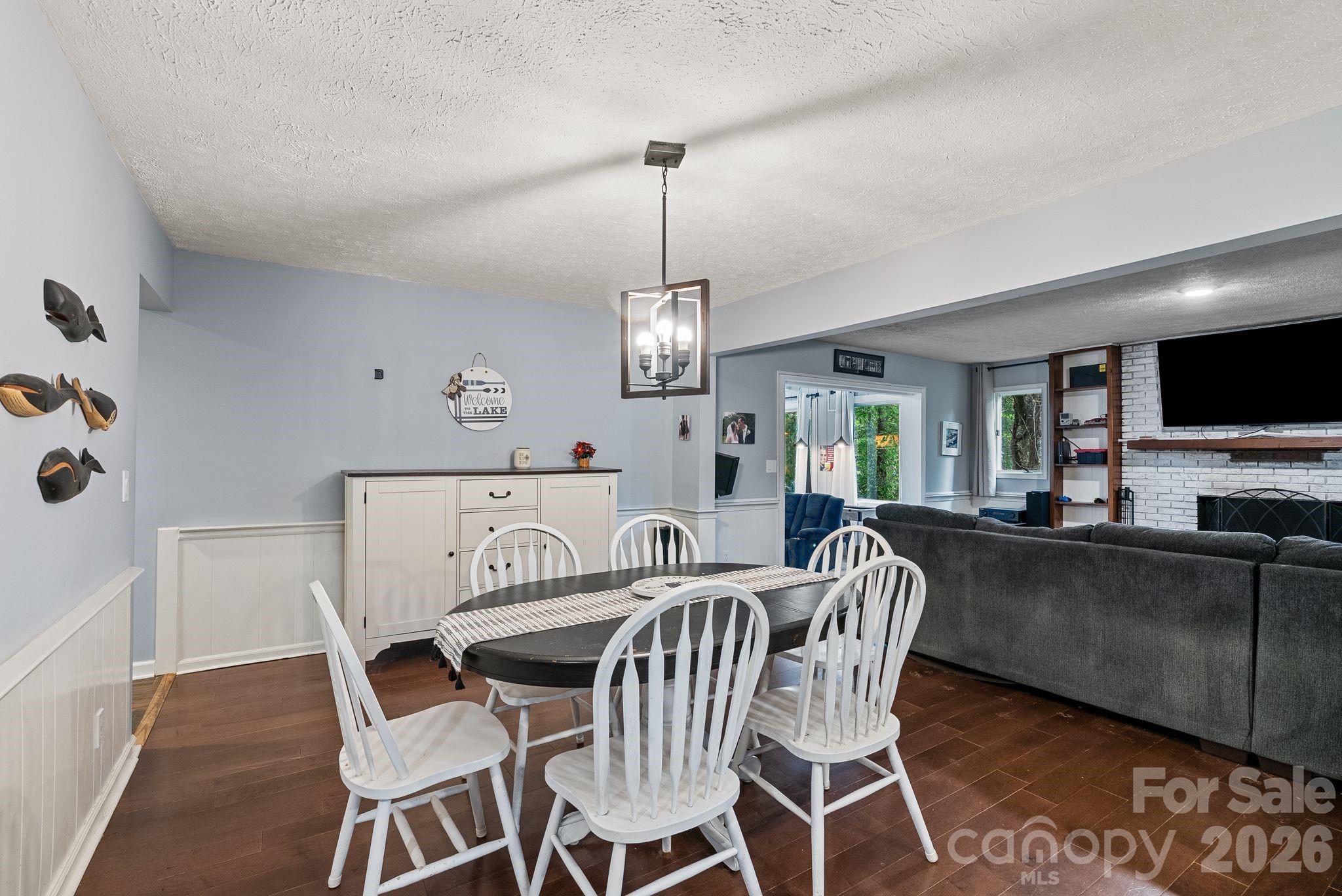 4 Beechwood Lakes Drive — Hendersonville