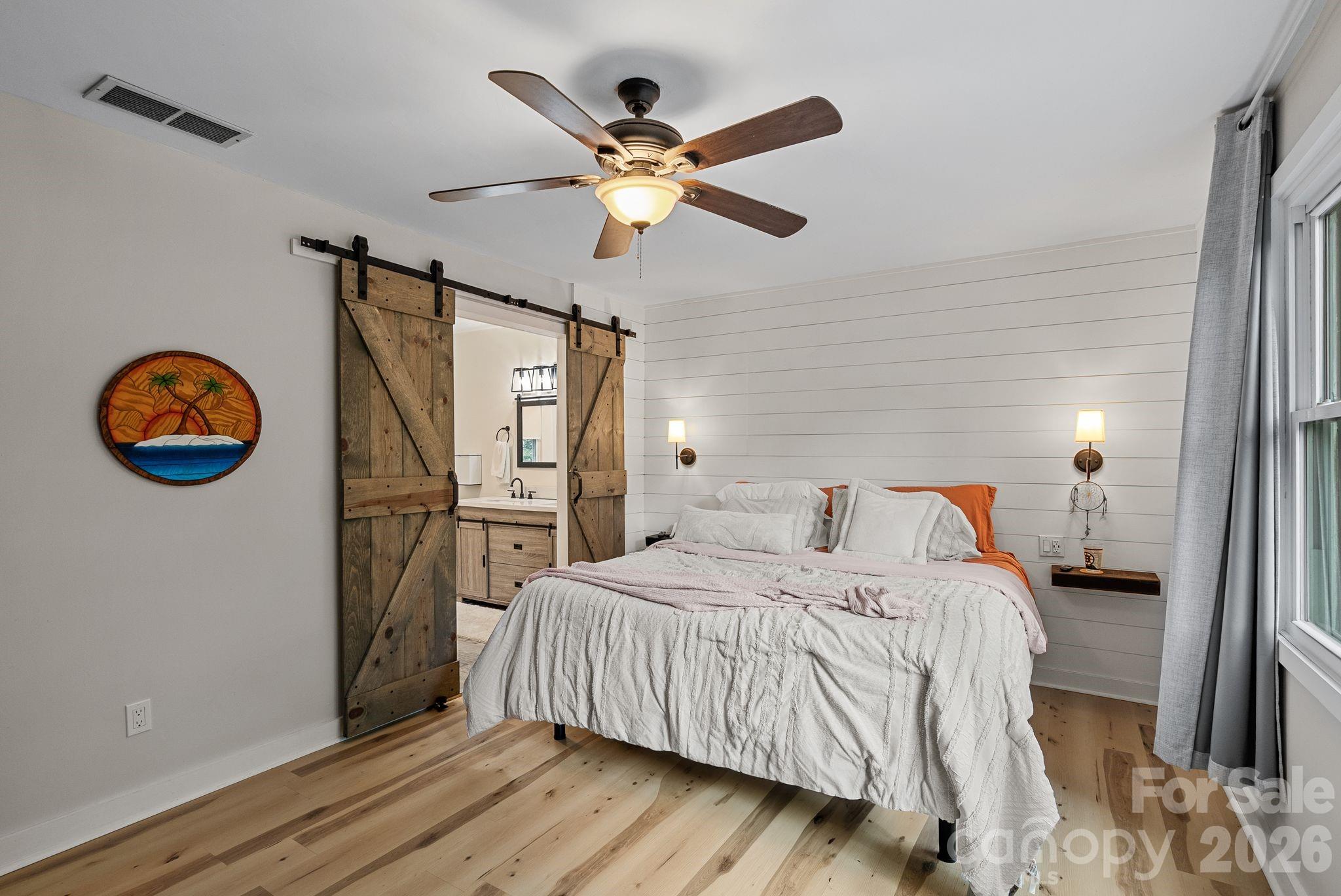 4 Beechwood Lakes Drive — Hendersonville