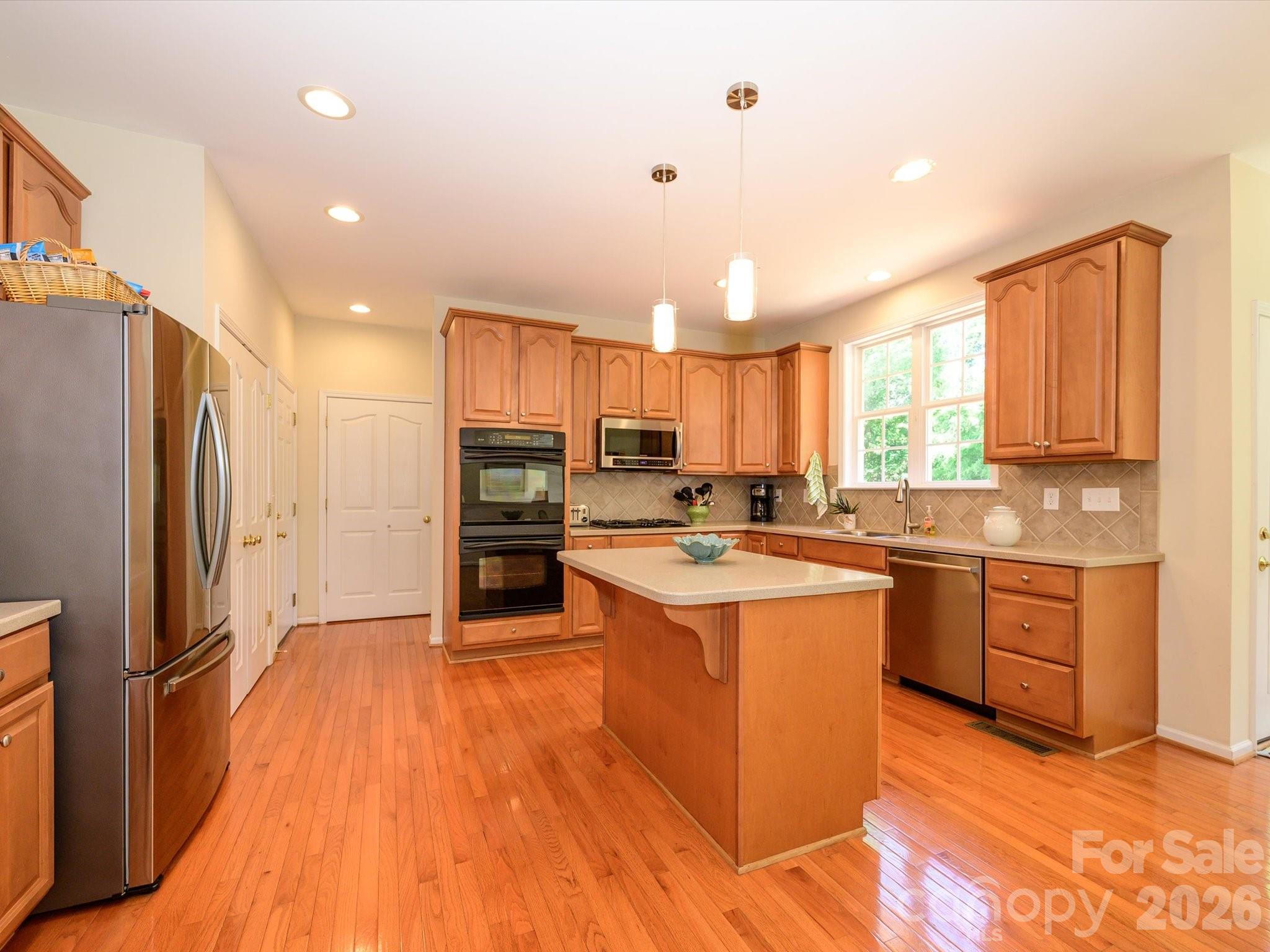 2172 Woodstream Road — Harrisburg