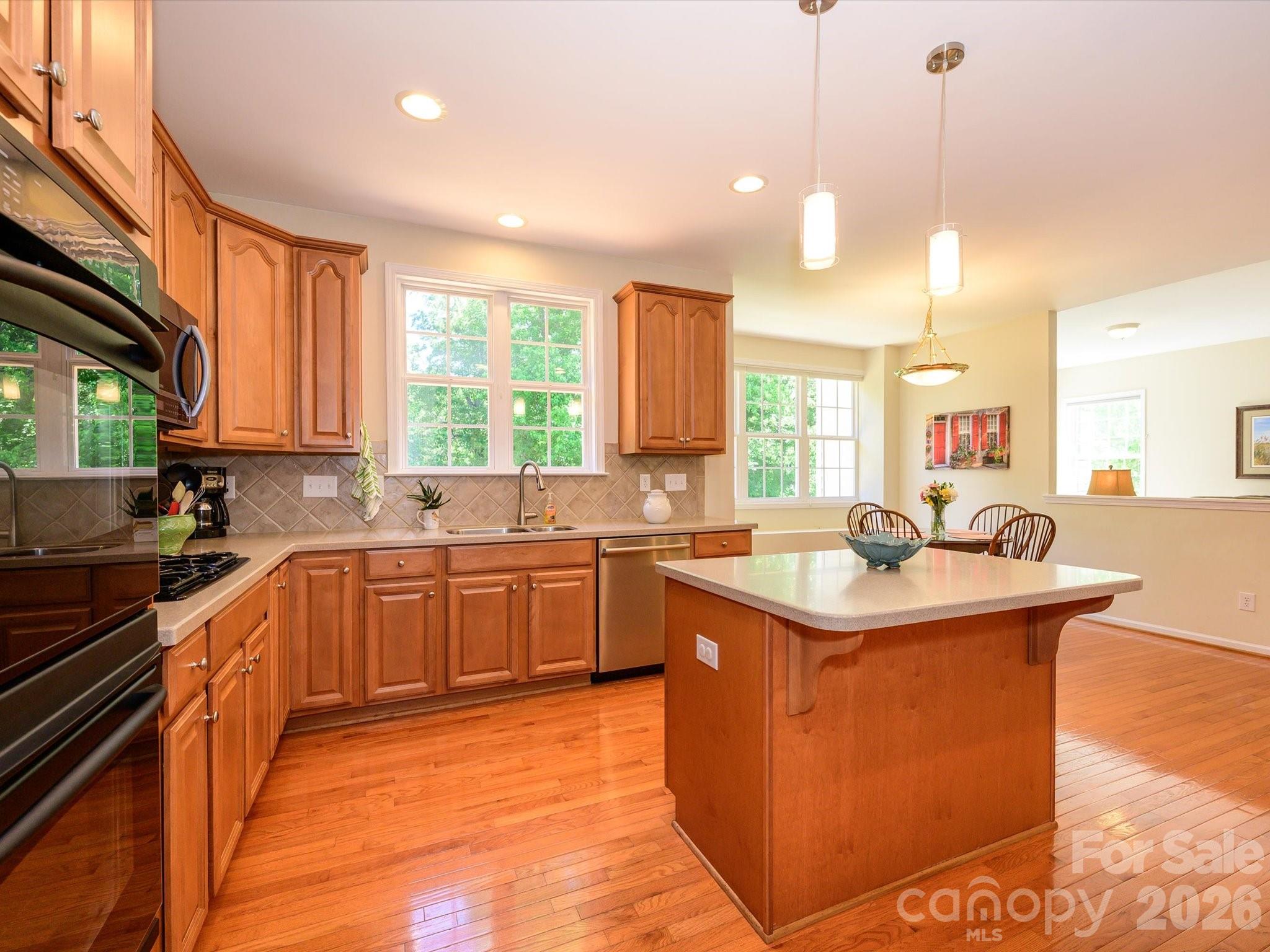 2172 Woodstream Road — Harrisburg