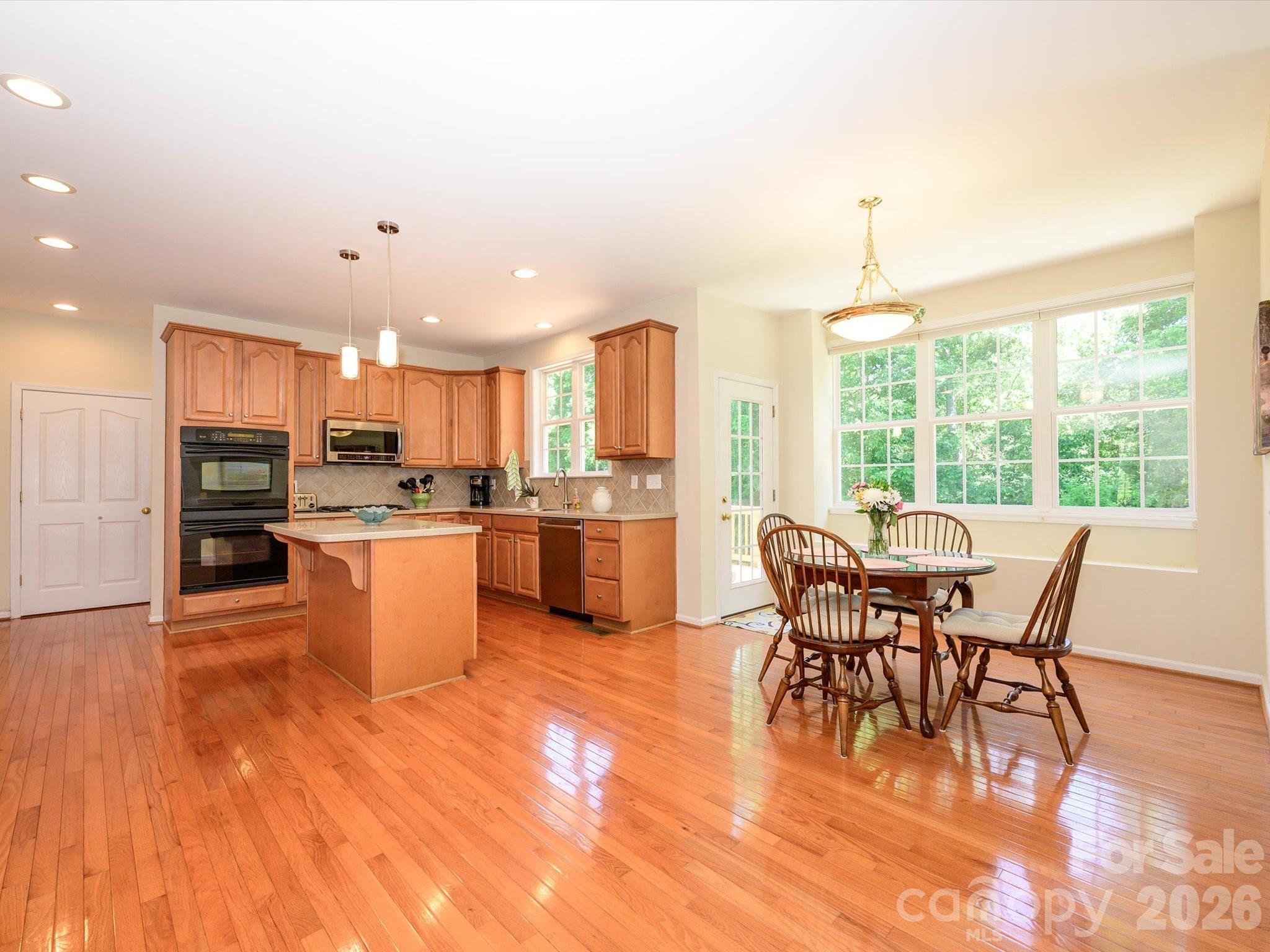 2172 Woodstream Road — Harrisburg