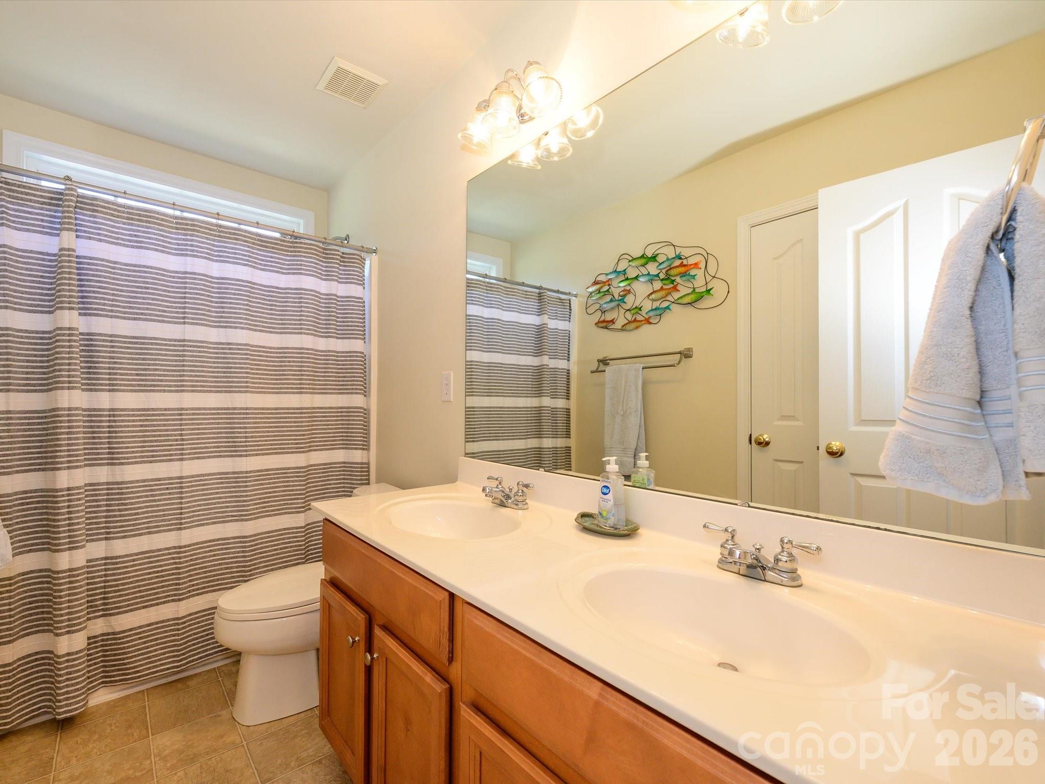 2172 Woodstream Road — Harrisburg