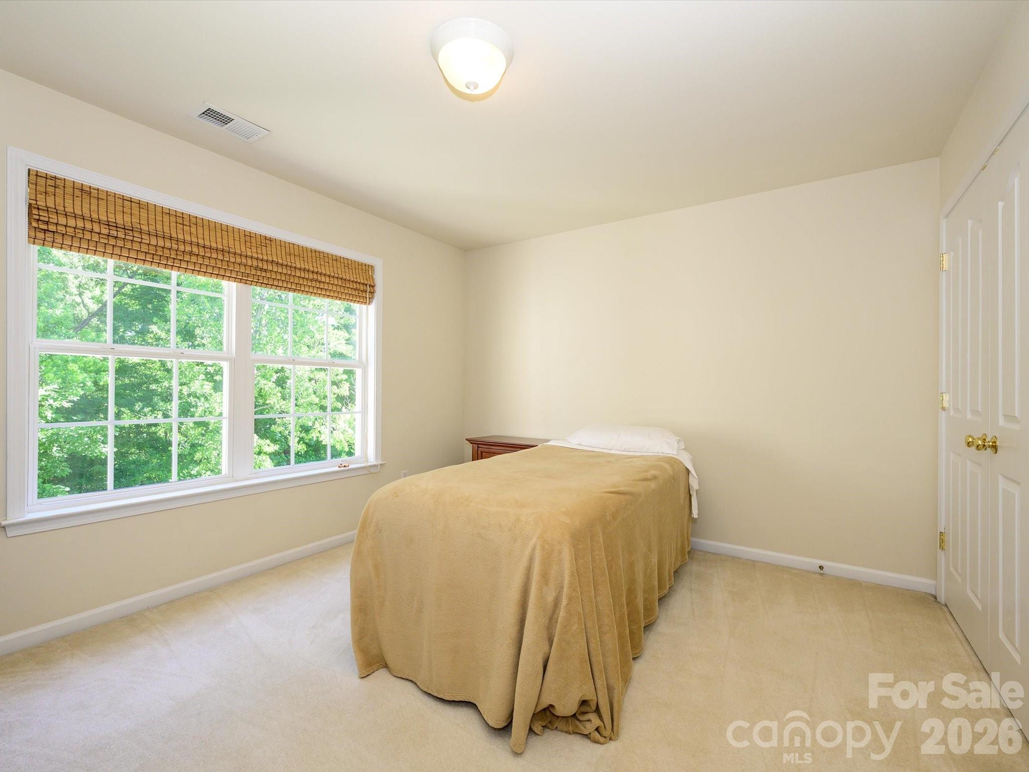 2172 Woodstream Road — Harrisburg