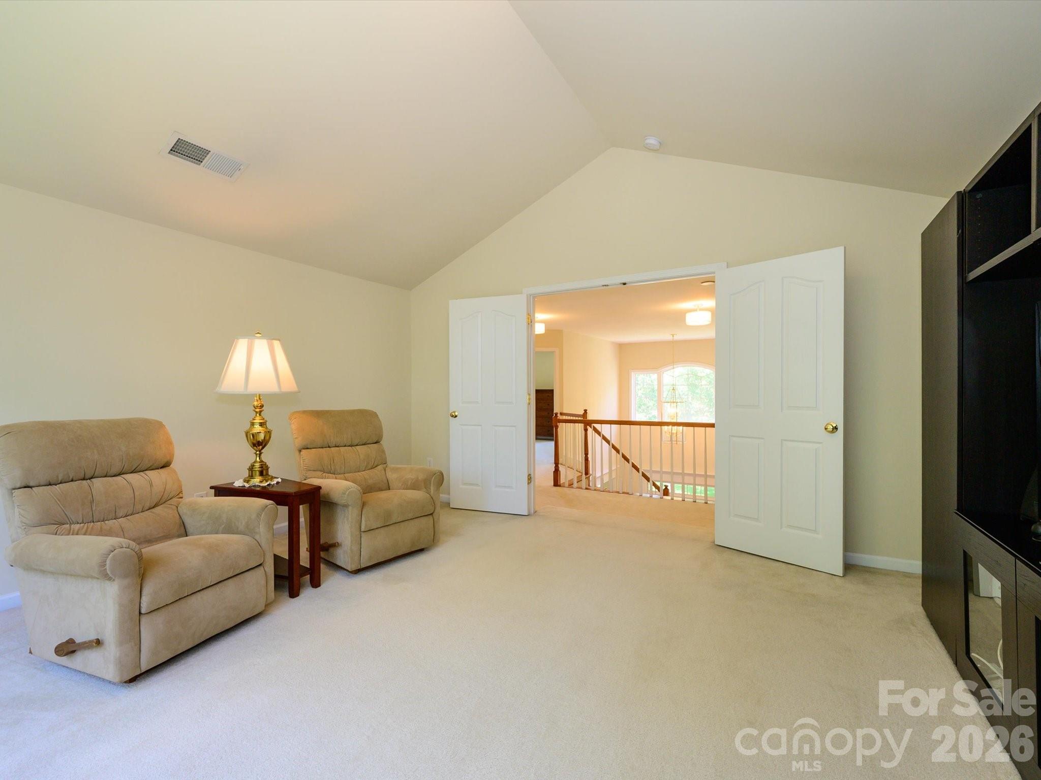 2172 Woodstream Road — Harrisburg