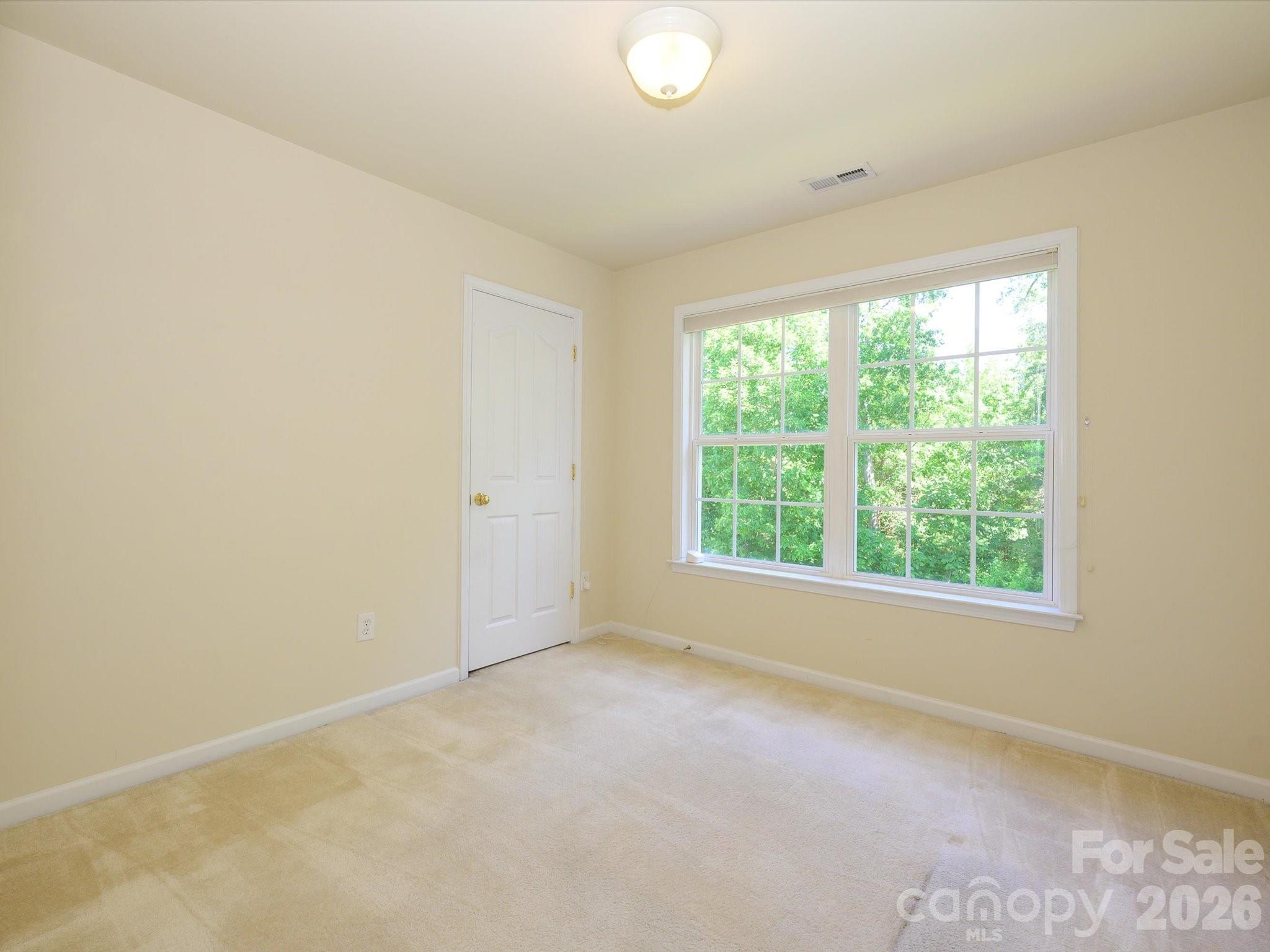 2172 Woodstream Road — Harrisburg