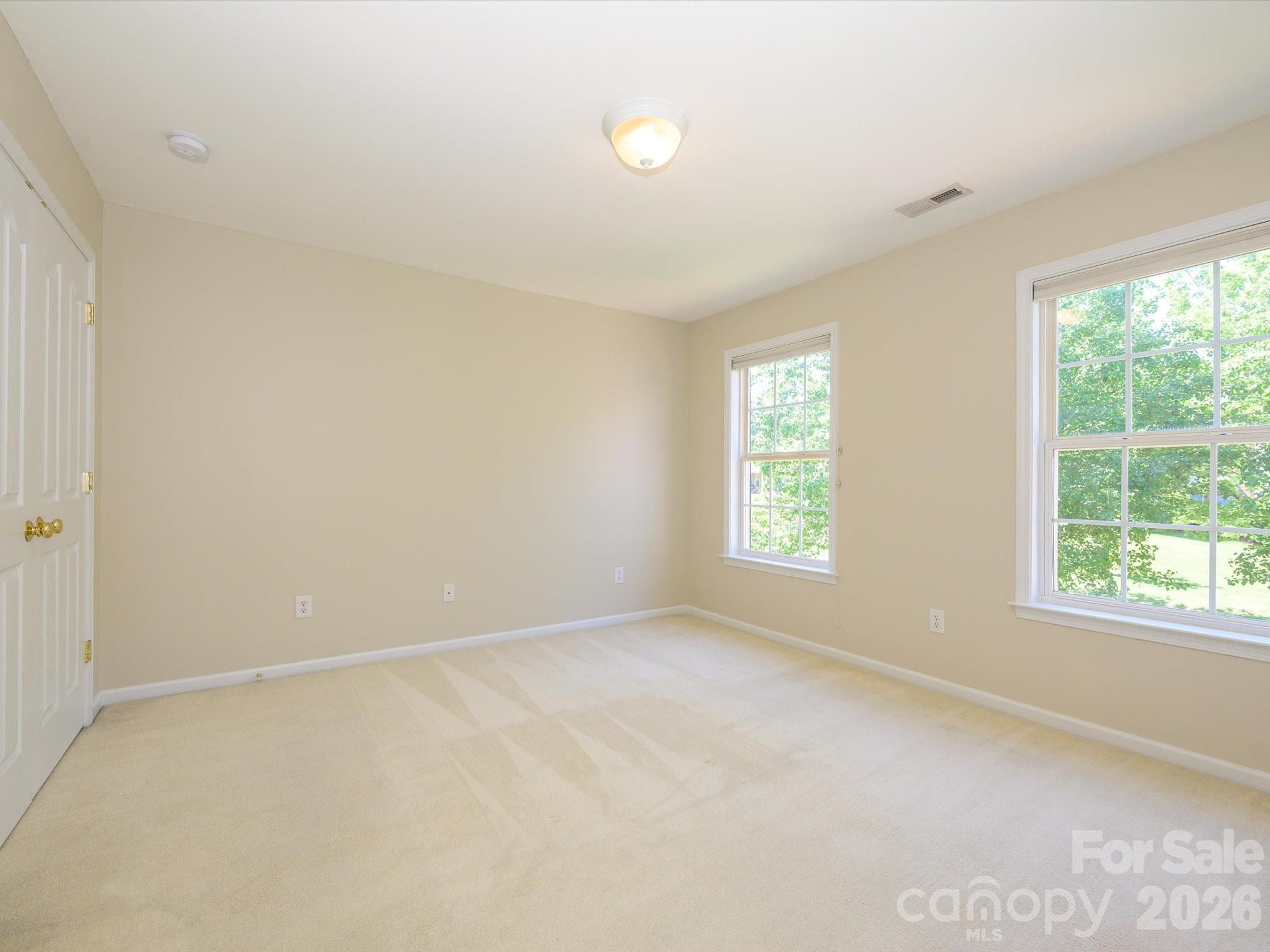 2172 Woodstream Road — Harrisburg