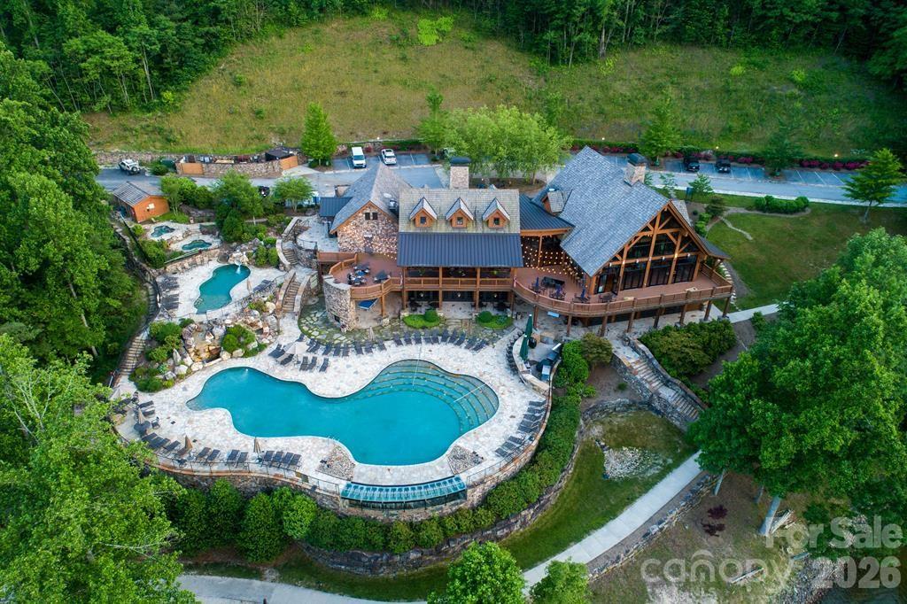 103 Southshore Drive #1 — Tuckasegee