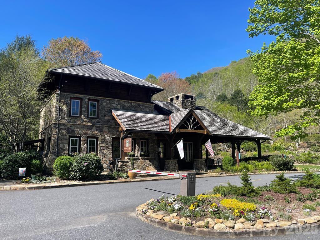 103 Southshore Drive #1 — Tuckasegee