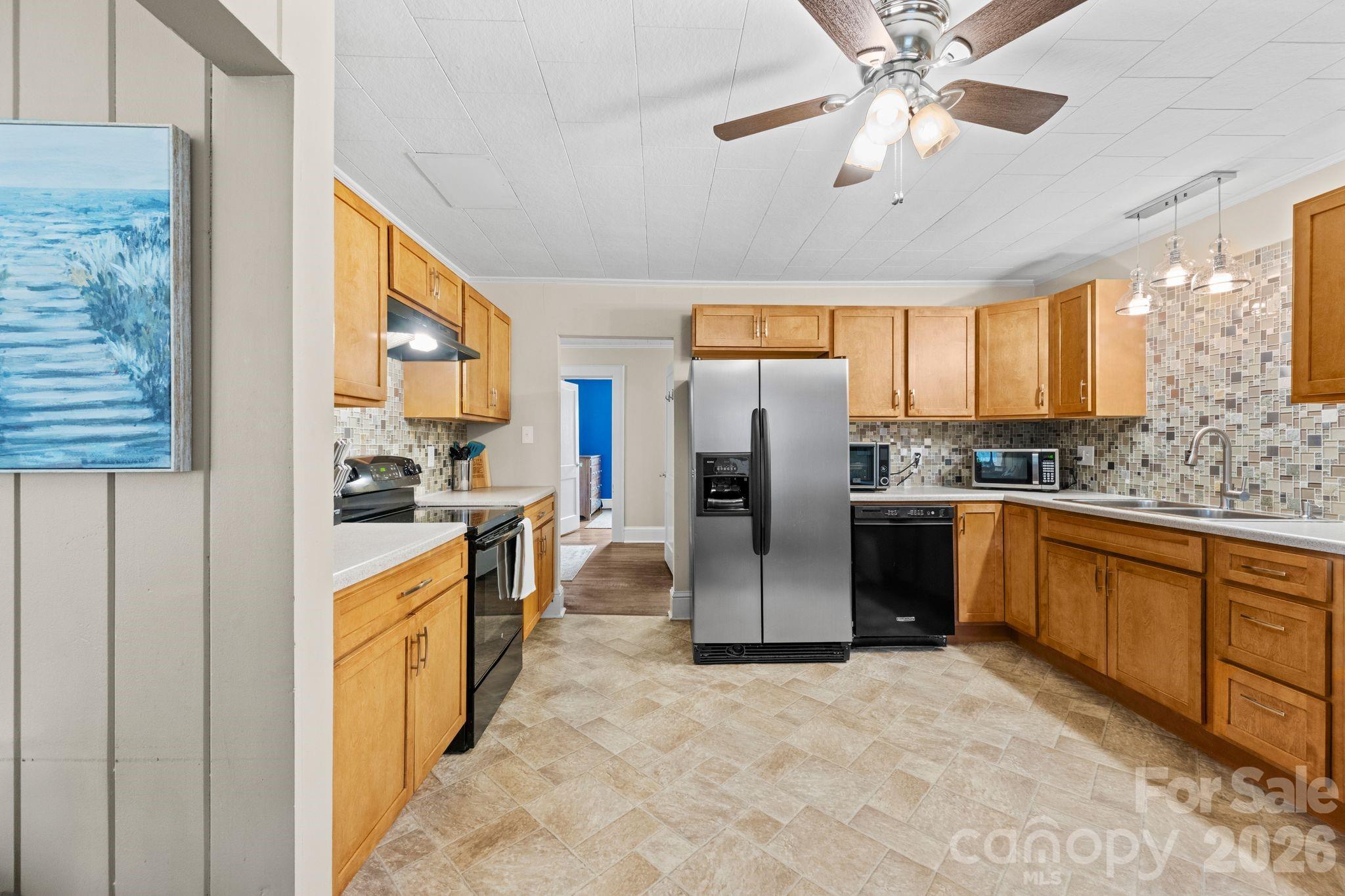128 Avon Street — Mocksville