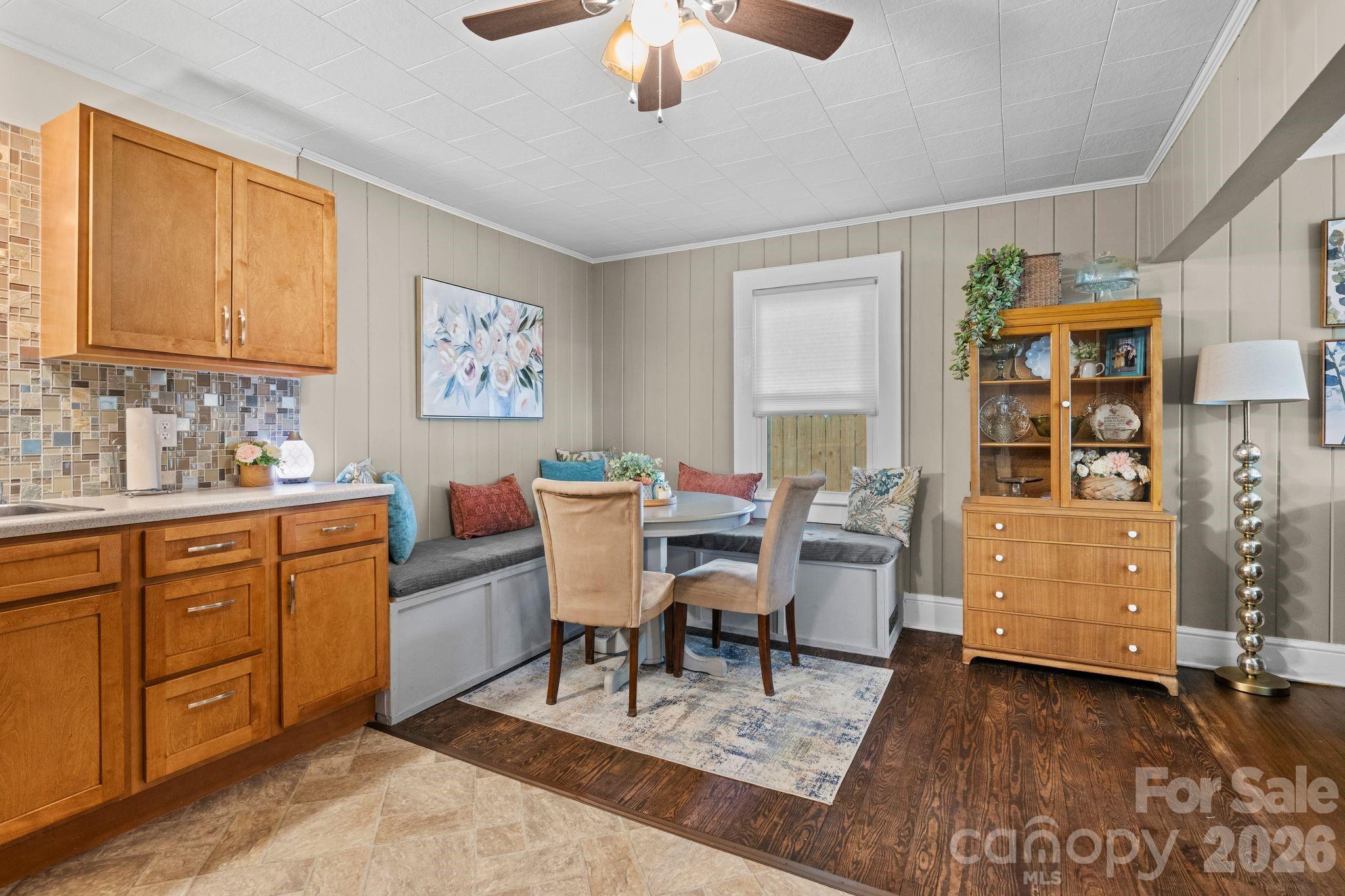 128 Avon Street — Mocksville
