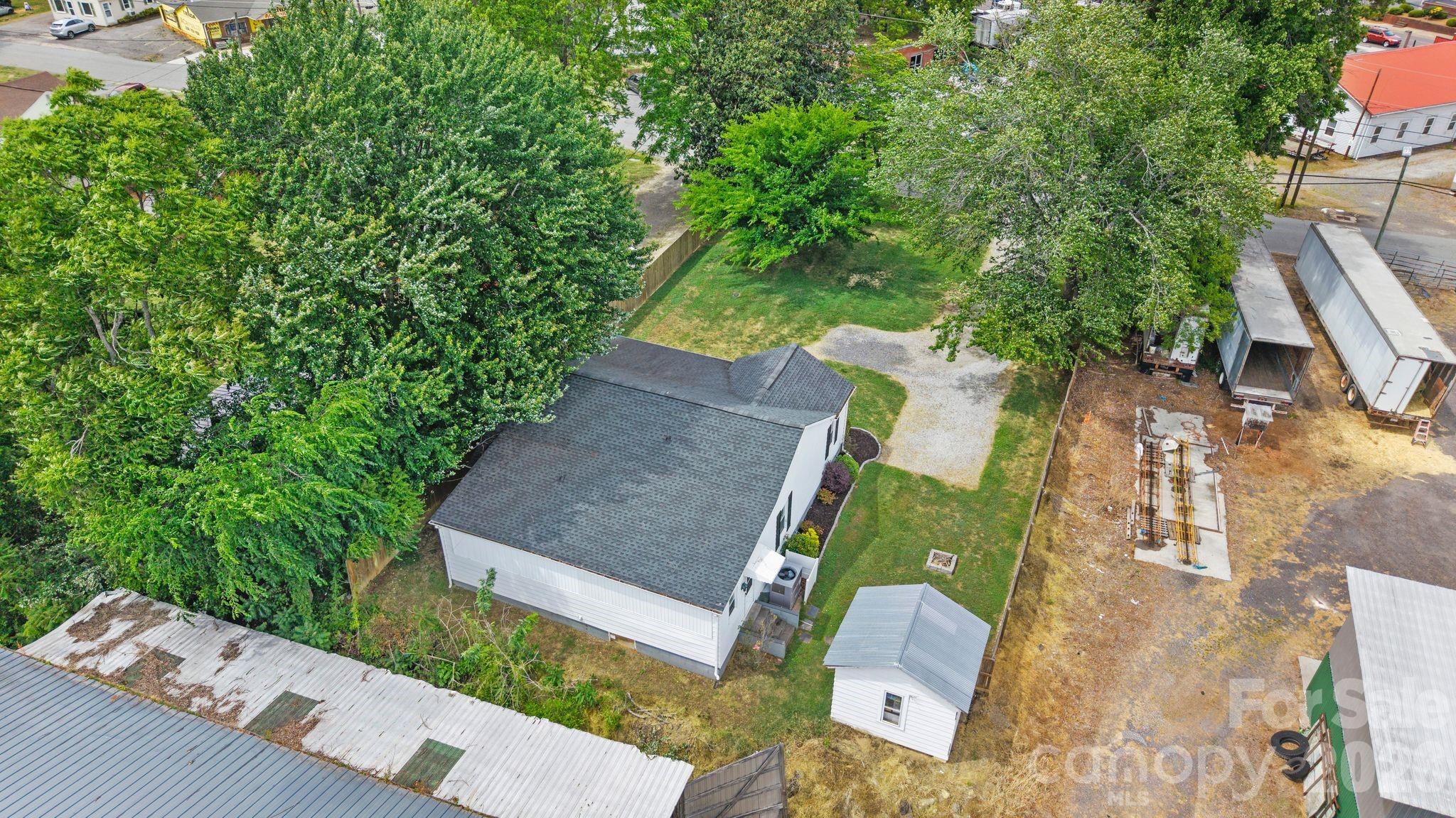 128 Avon Street — Mocksville