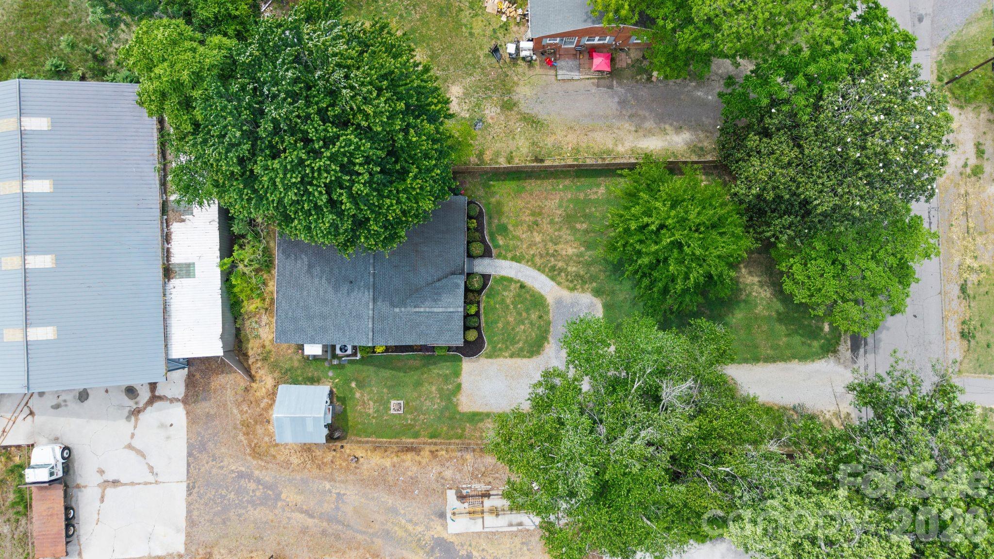128 Avon Street — Mocksville