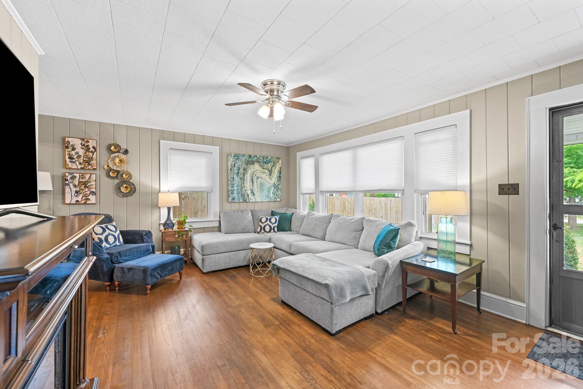 128 Avon Street — Mocksville