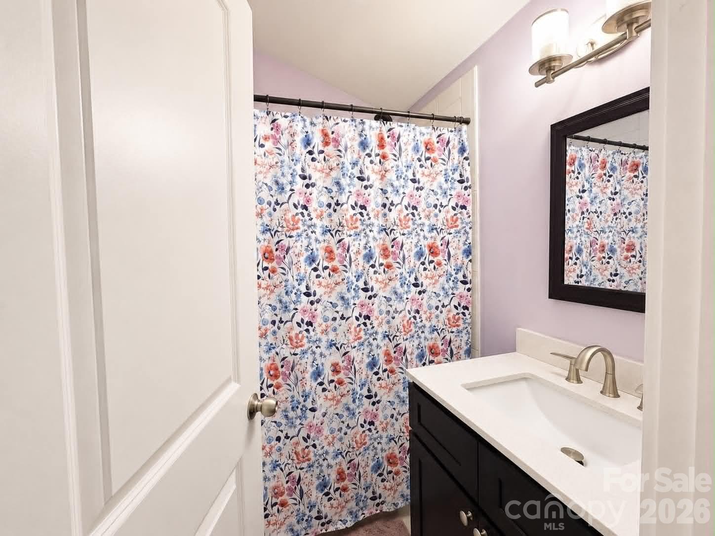 383 E Catawba Avenue — Mooresville