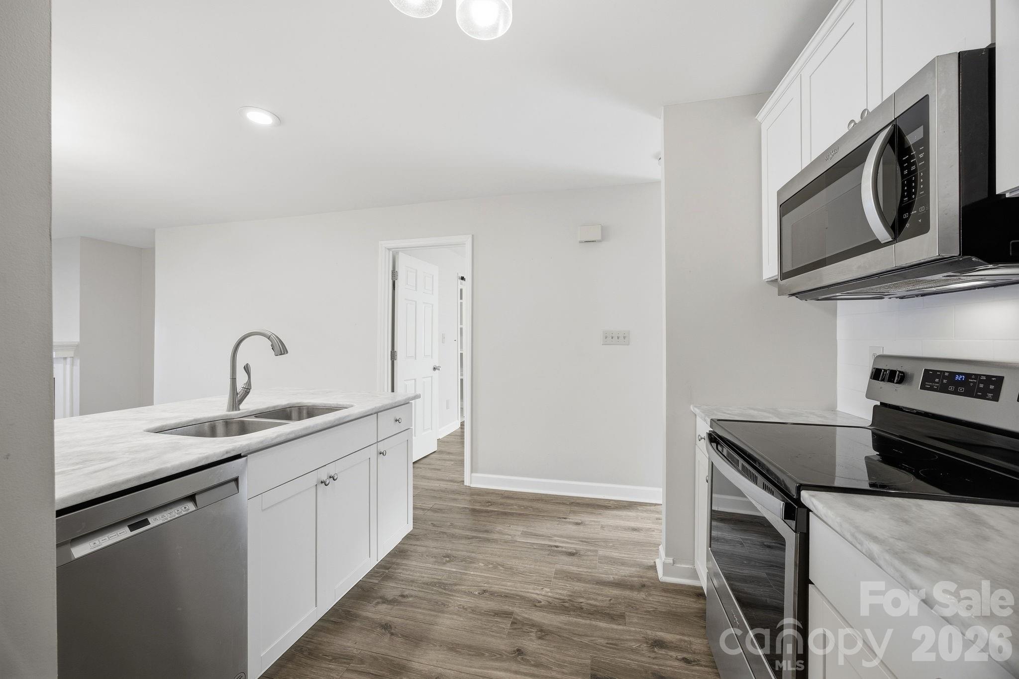 913 Southwest Drive — Davidson