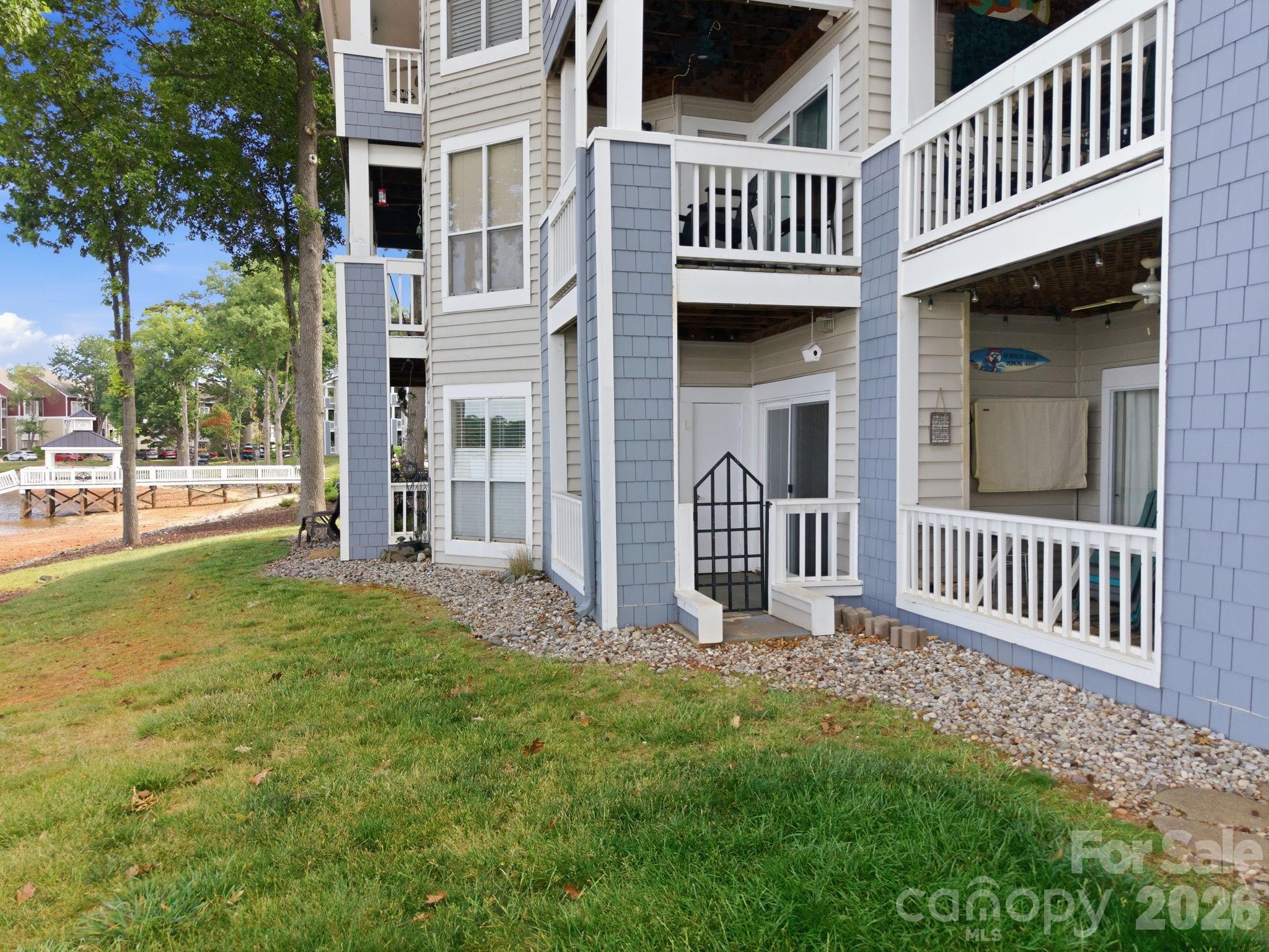 913 Southwest Drive — Davidson