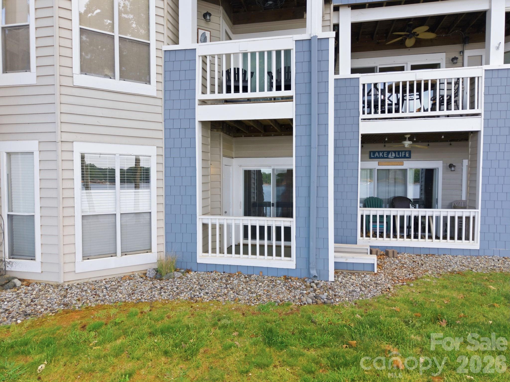913 Southwest Drive — Davidson