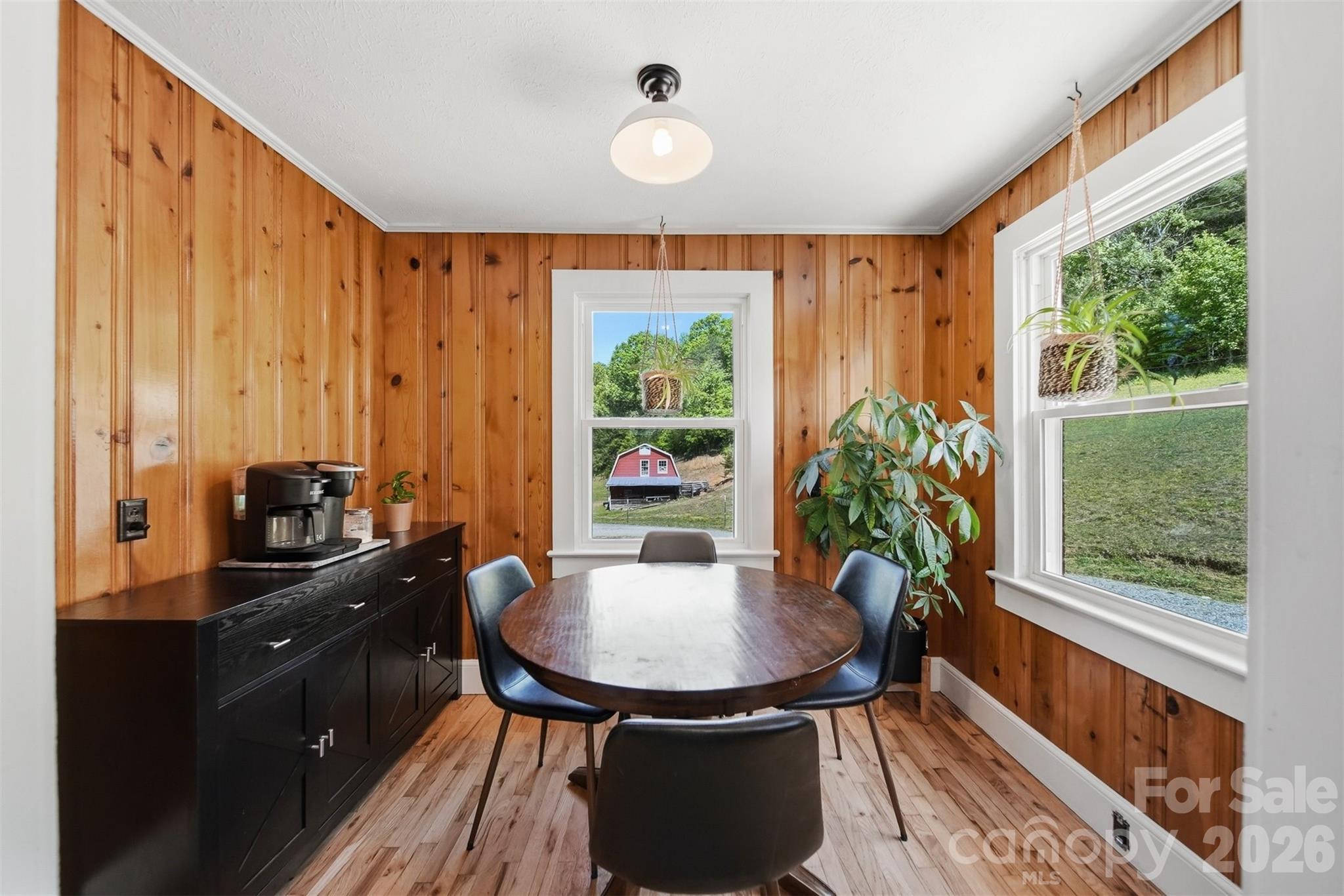 4316 Grandin Road — Lenoir