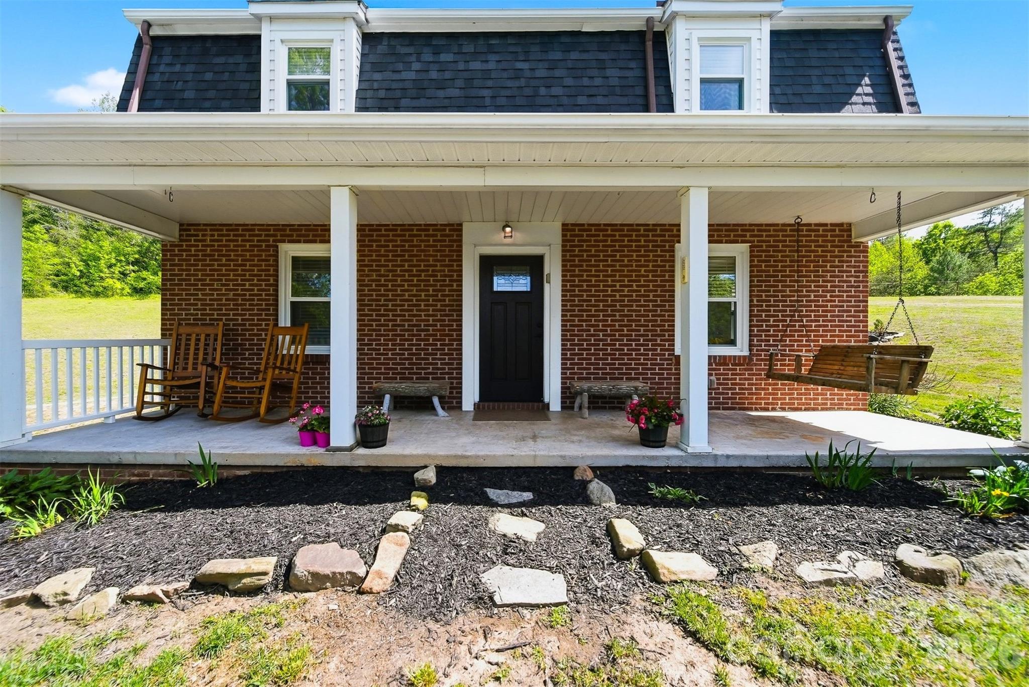 4316 Grandin Road — Lenoir