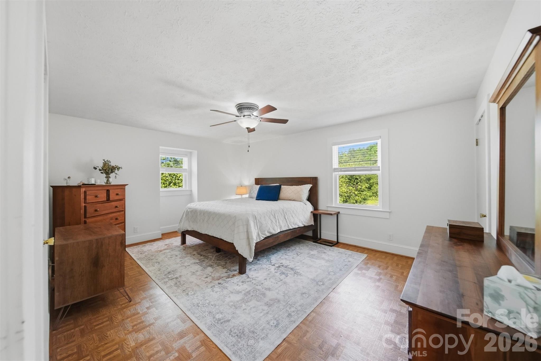 4316 Grandin Road — Lenoir