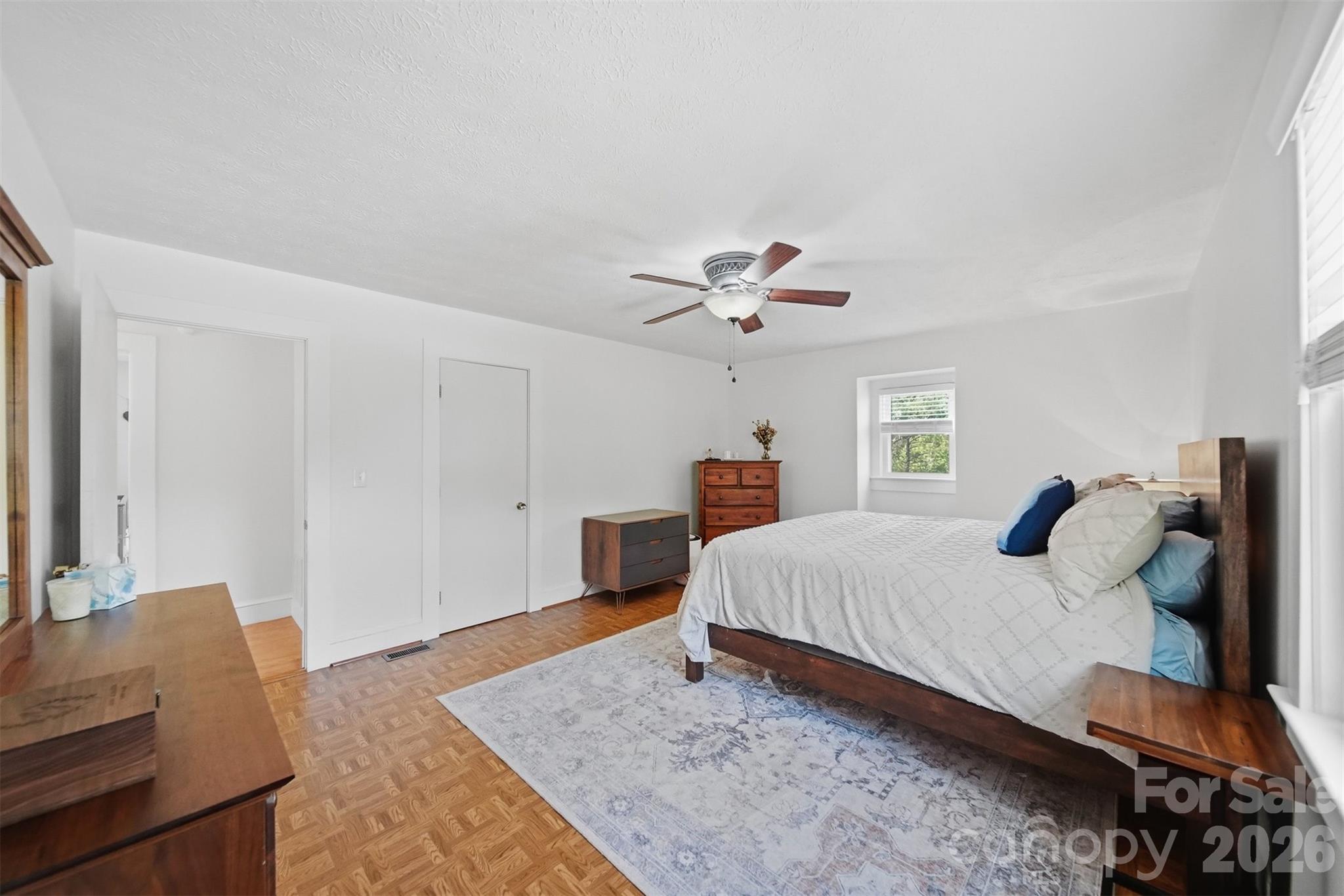4316 Grandin Road — Lenoir