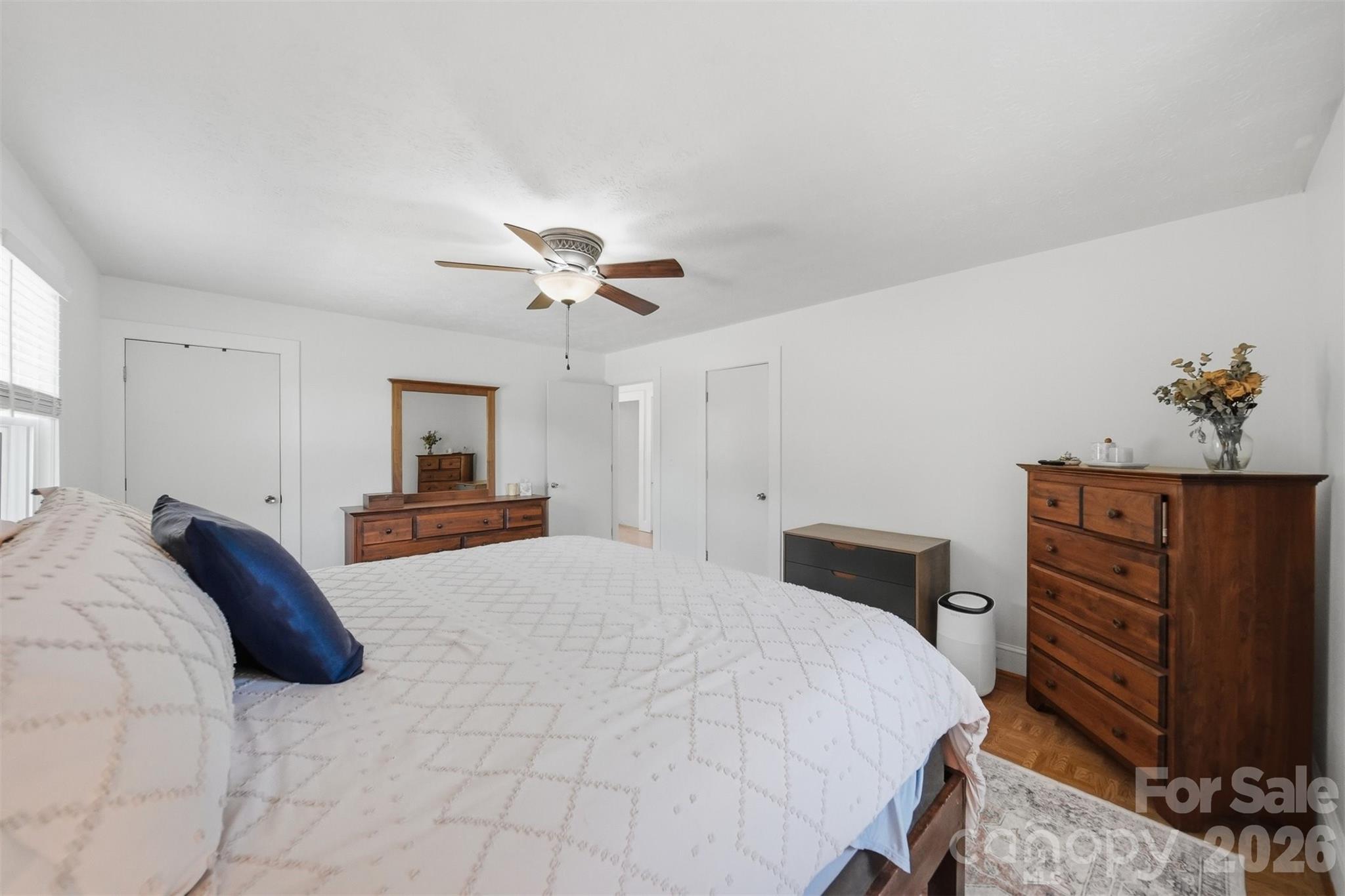 4316 Grandin Road — Lenoir