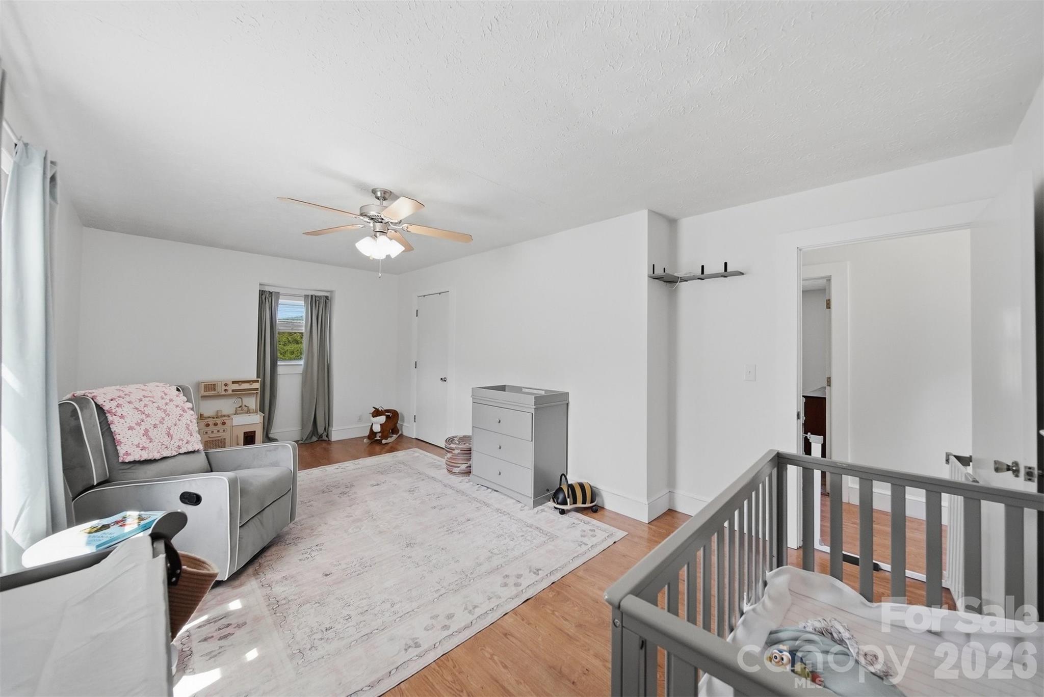 4316 Grandin Road — Lenoir
