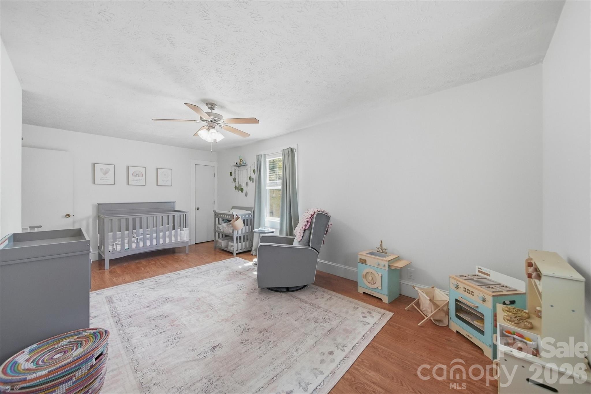 4316 Grandin Road — Lenoir