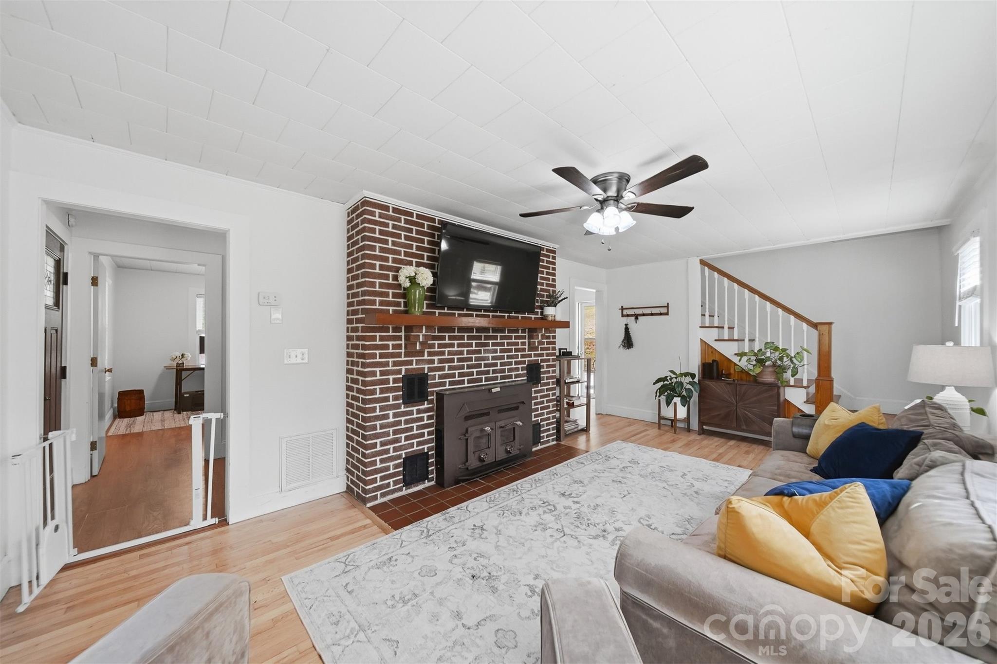 4316 Grandin Road — Lenoir