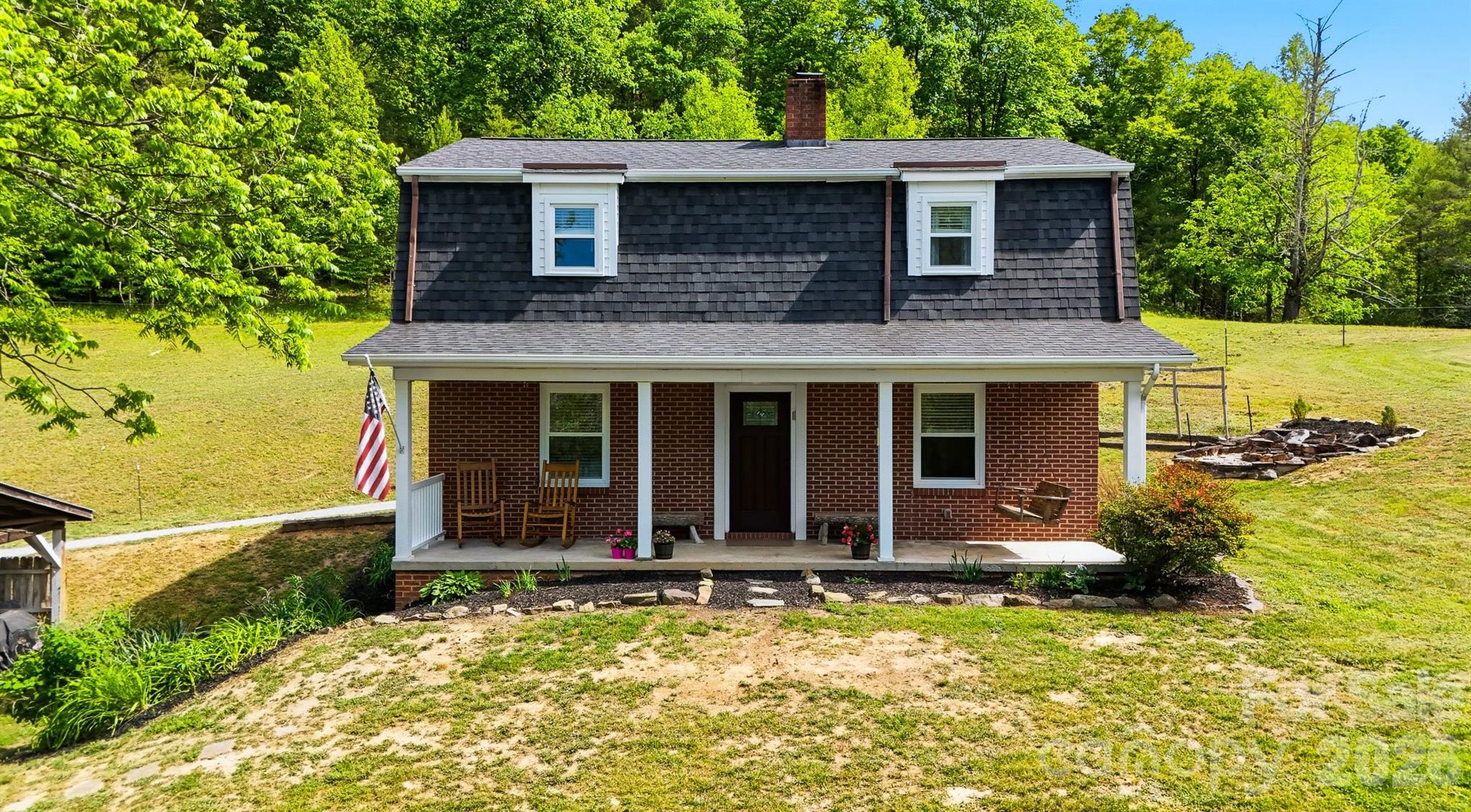 4316 Grandin Road — Lenoir