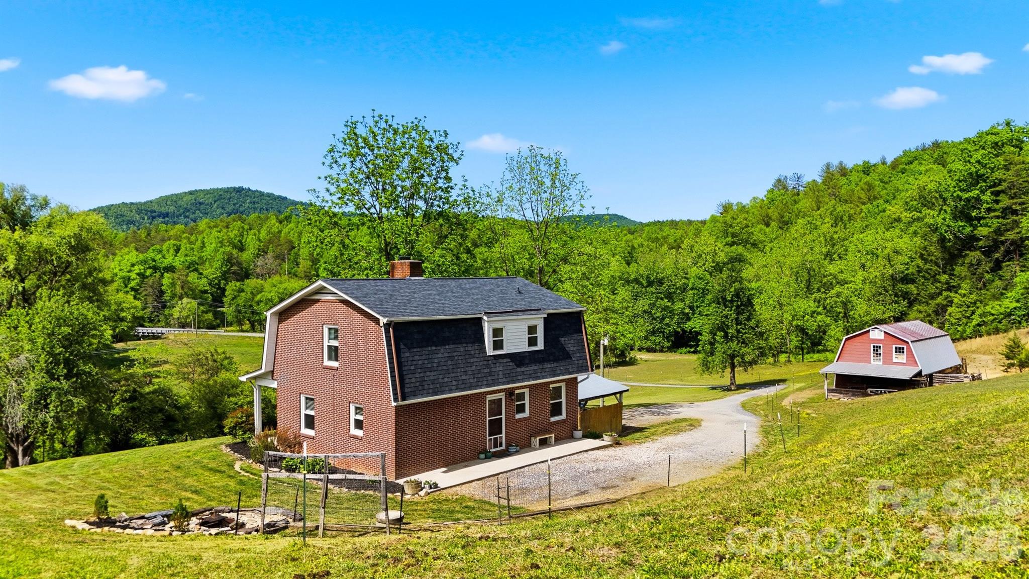 4316 Grandin Road — Lenoir