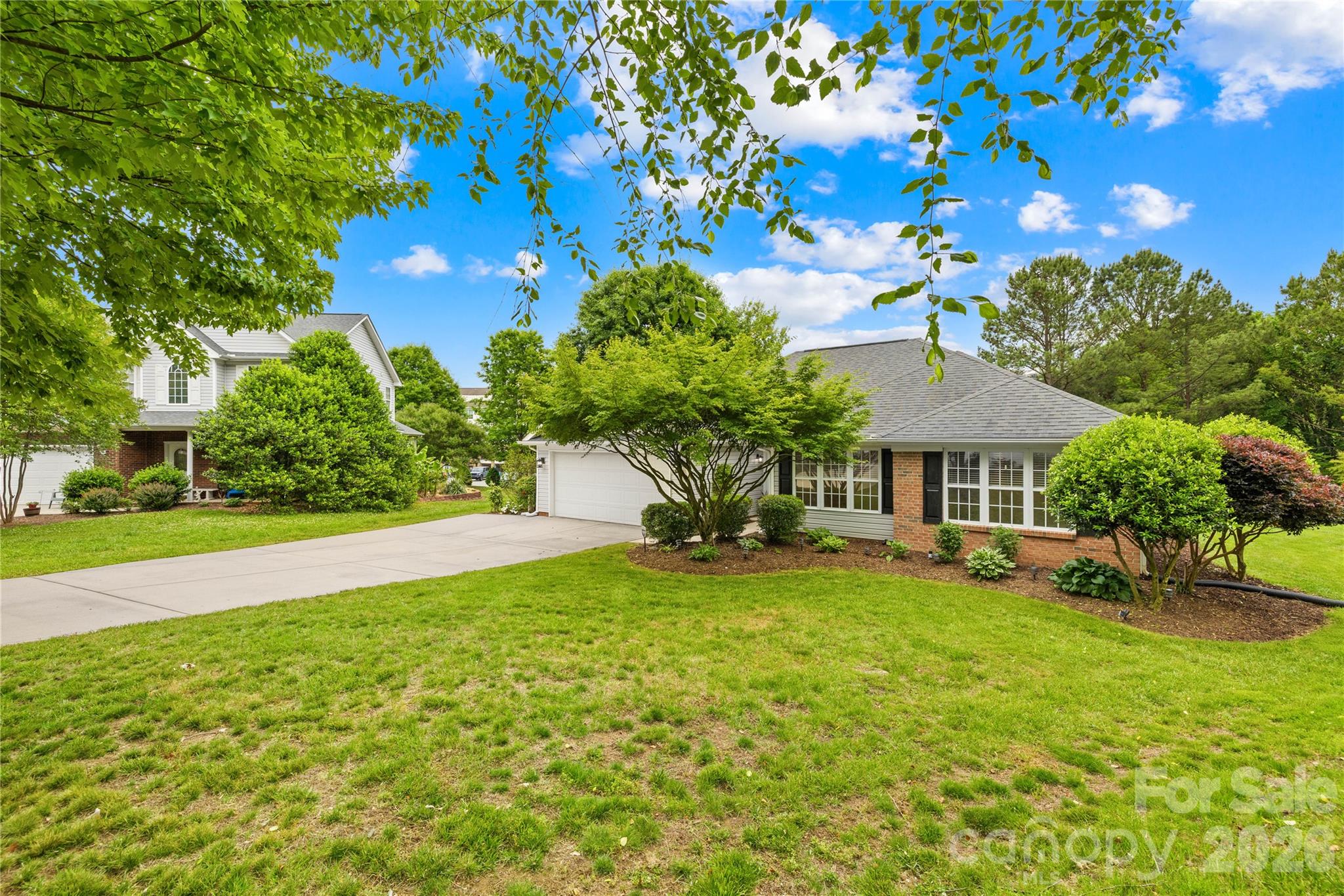 124 Huckleberry Lane — Mount Holly