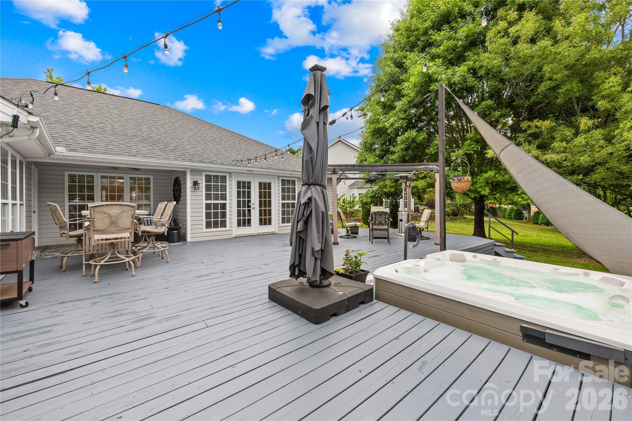 124 Huckleberry Lane — Mount Holly