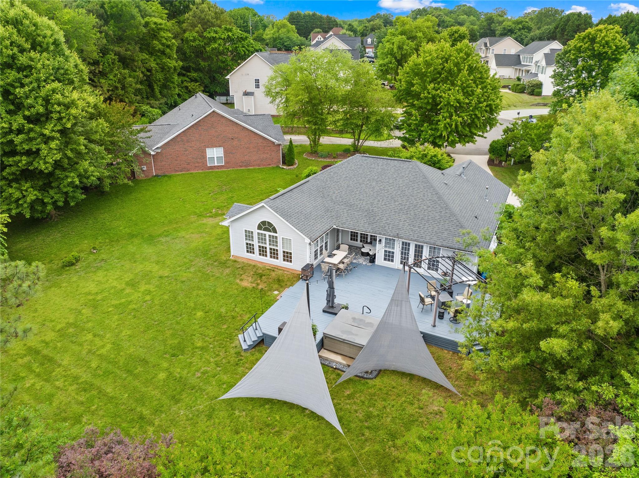 124 Huckleberry Lane — Mount Holly
