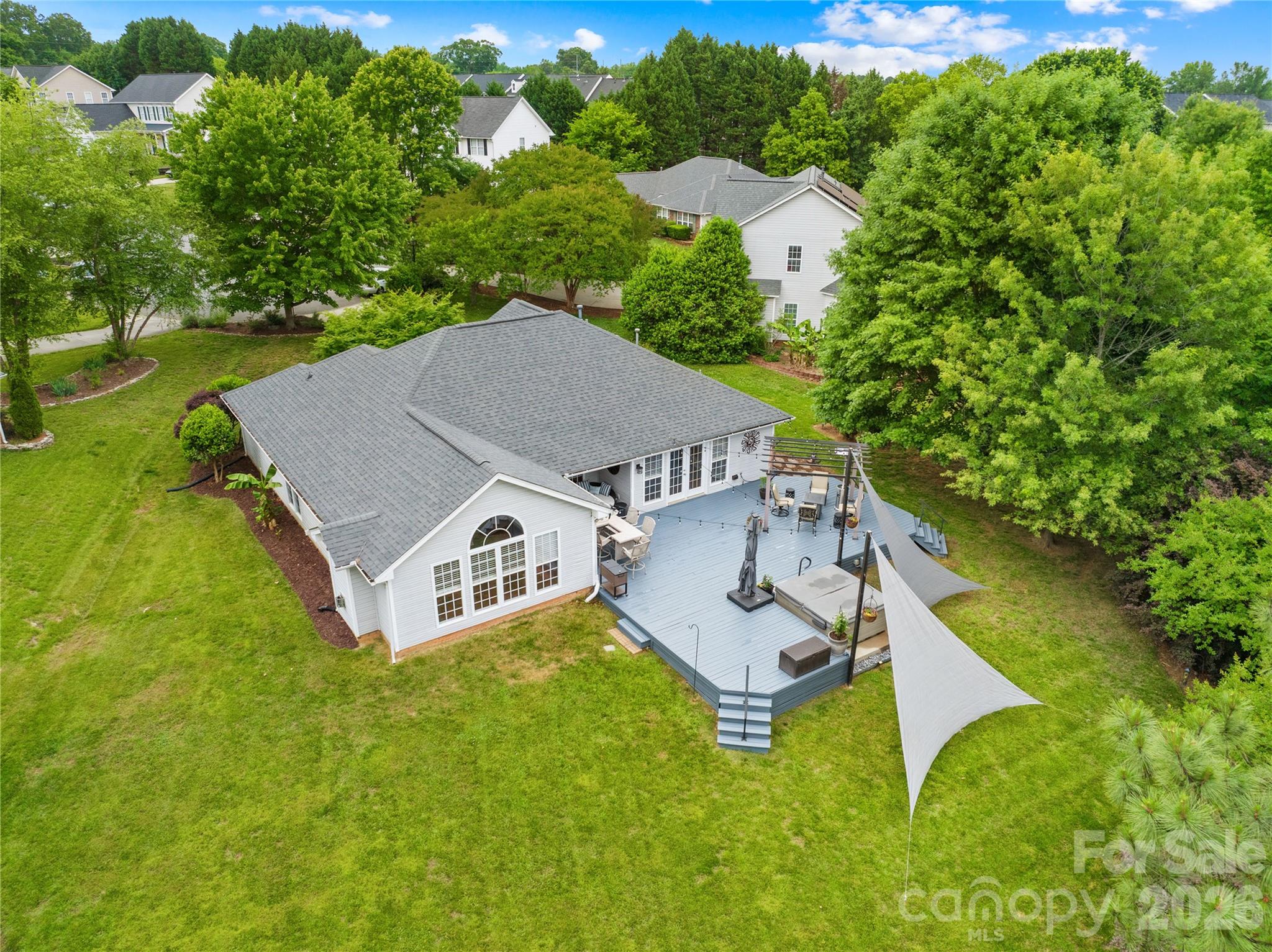 124 Huckleberry Lane — Mount Holly