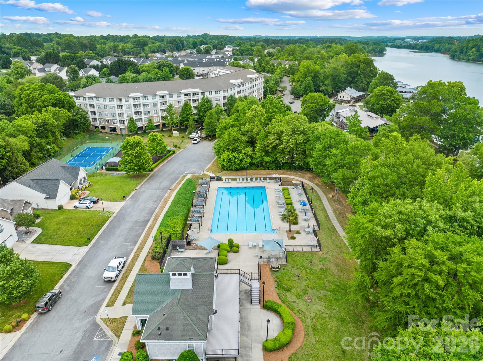 124 Huckleberry Lane — Mount Holly