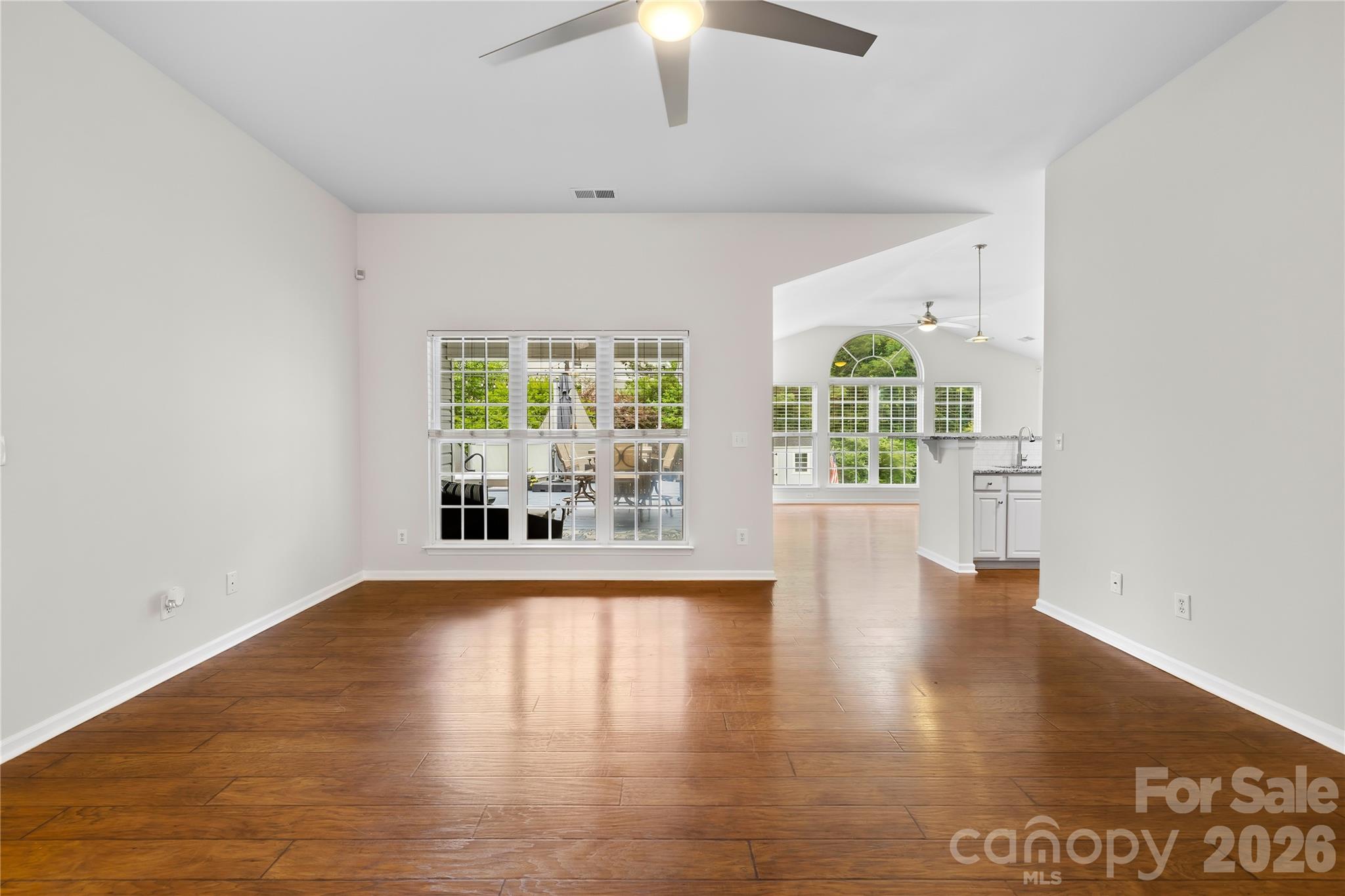 124 Huckleberry Lane — Mount Holly