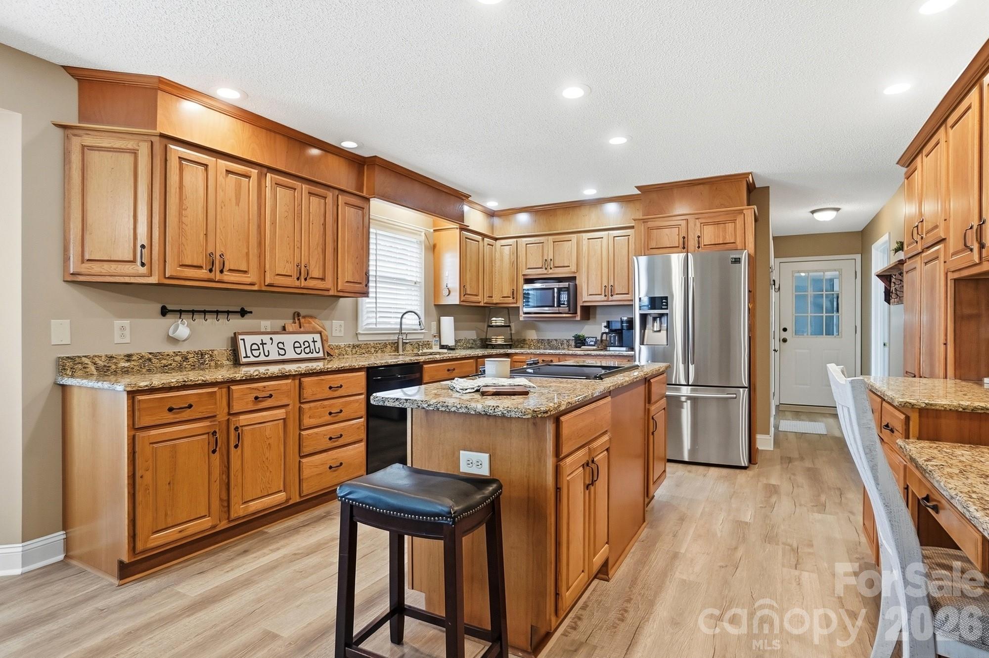 4017 Mullis Newsome Road — Monroe