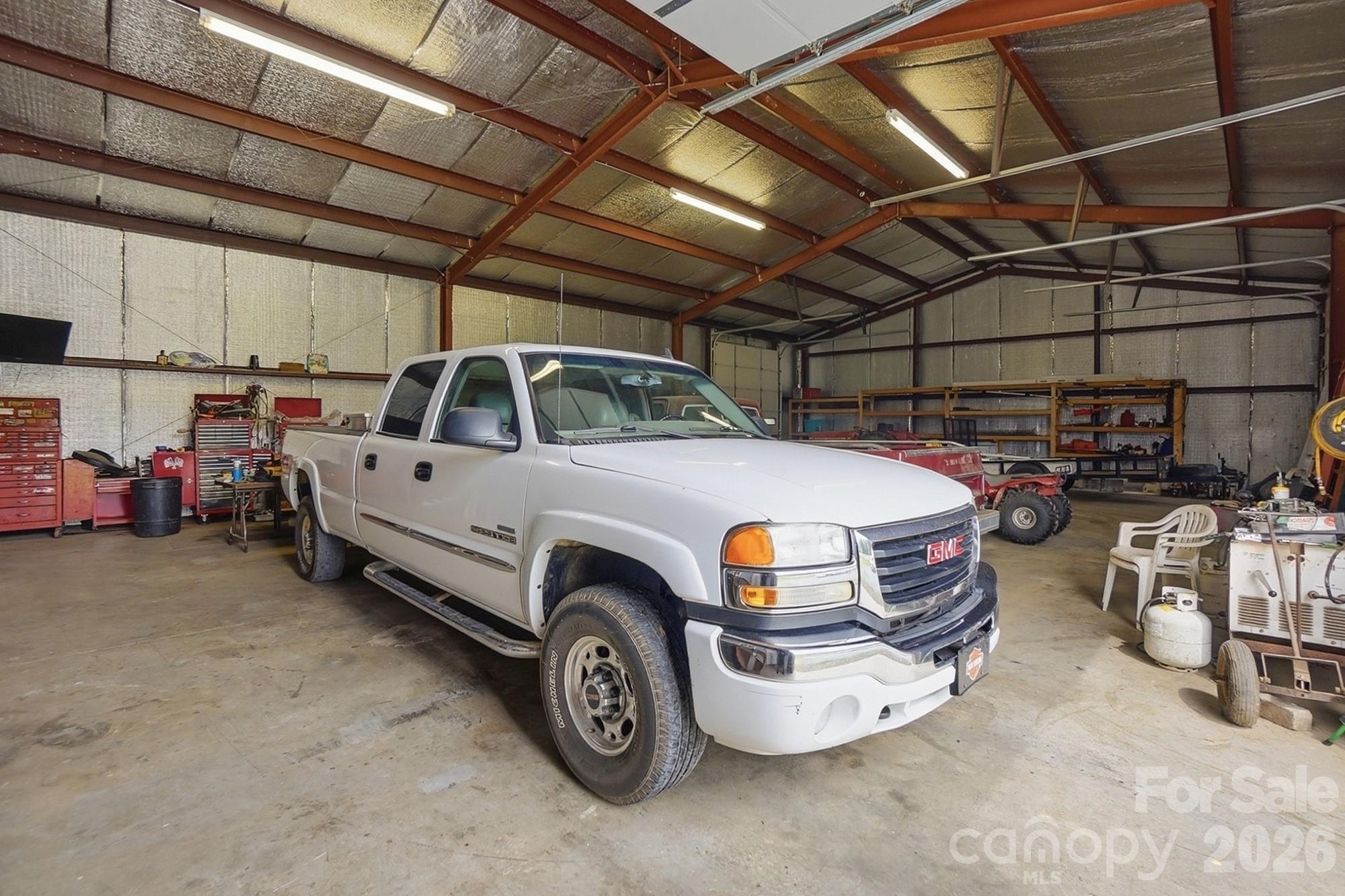 4017 Mullis Newsome Road — Monroe