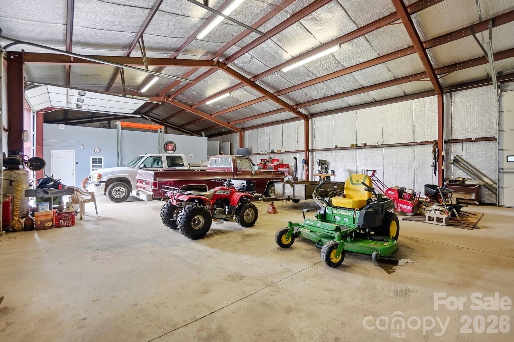 4017 Mullis Newsome Road — Monroe