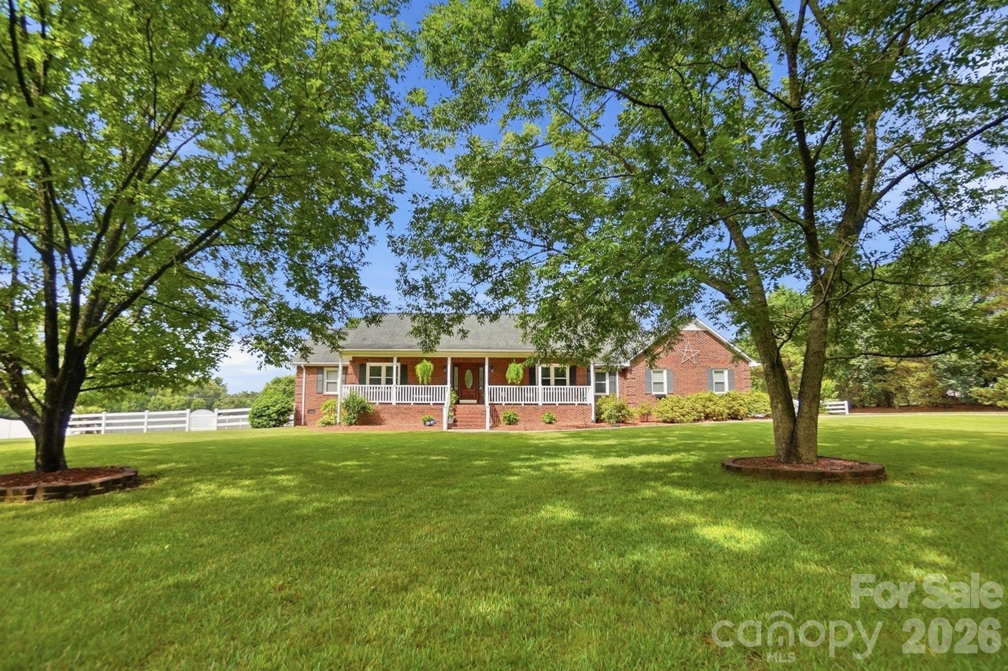 4017 Mullis Newsome Road — Monroe