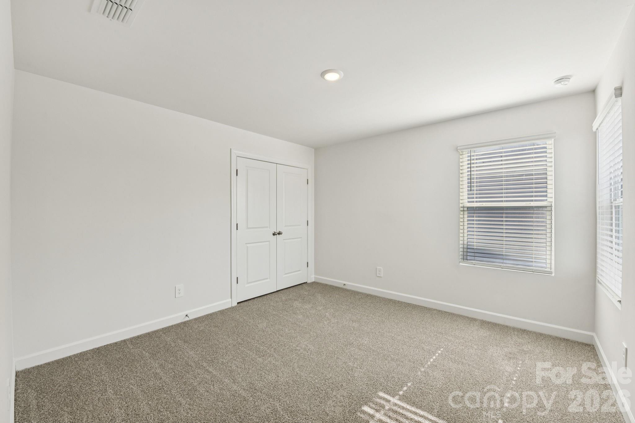9036 Foggy Brook Loop — Charlotte