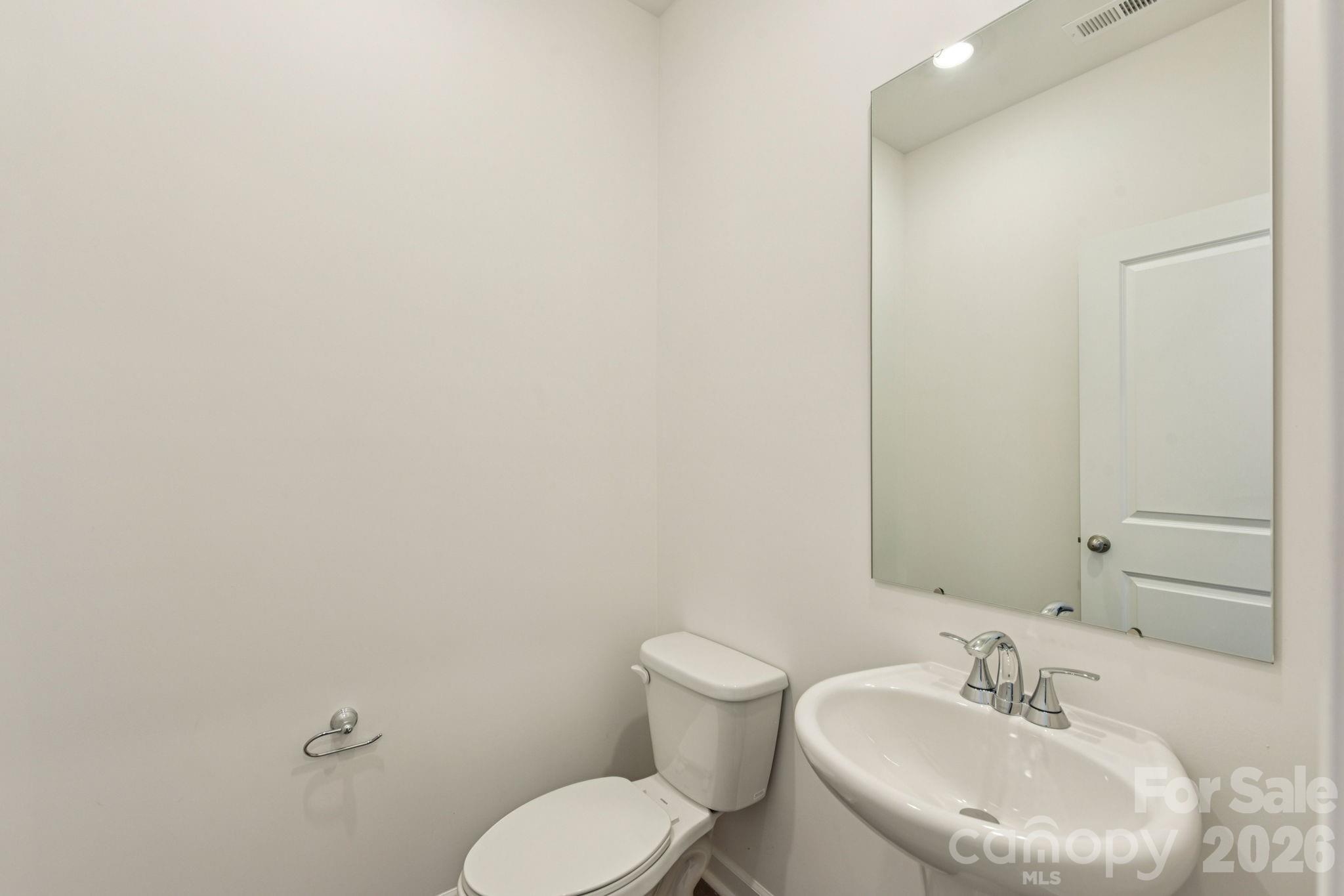 9036 Foggy Brook Loop — Charlotte