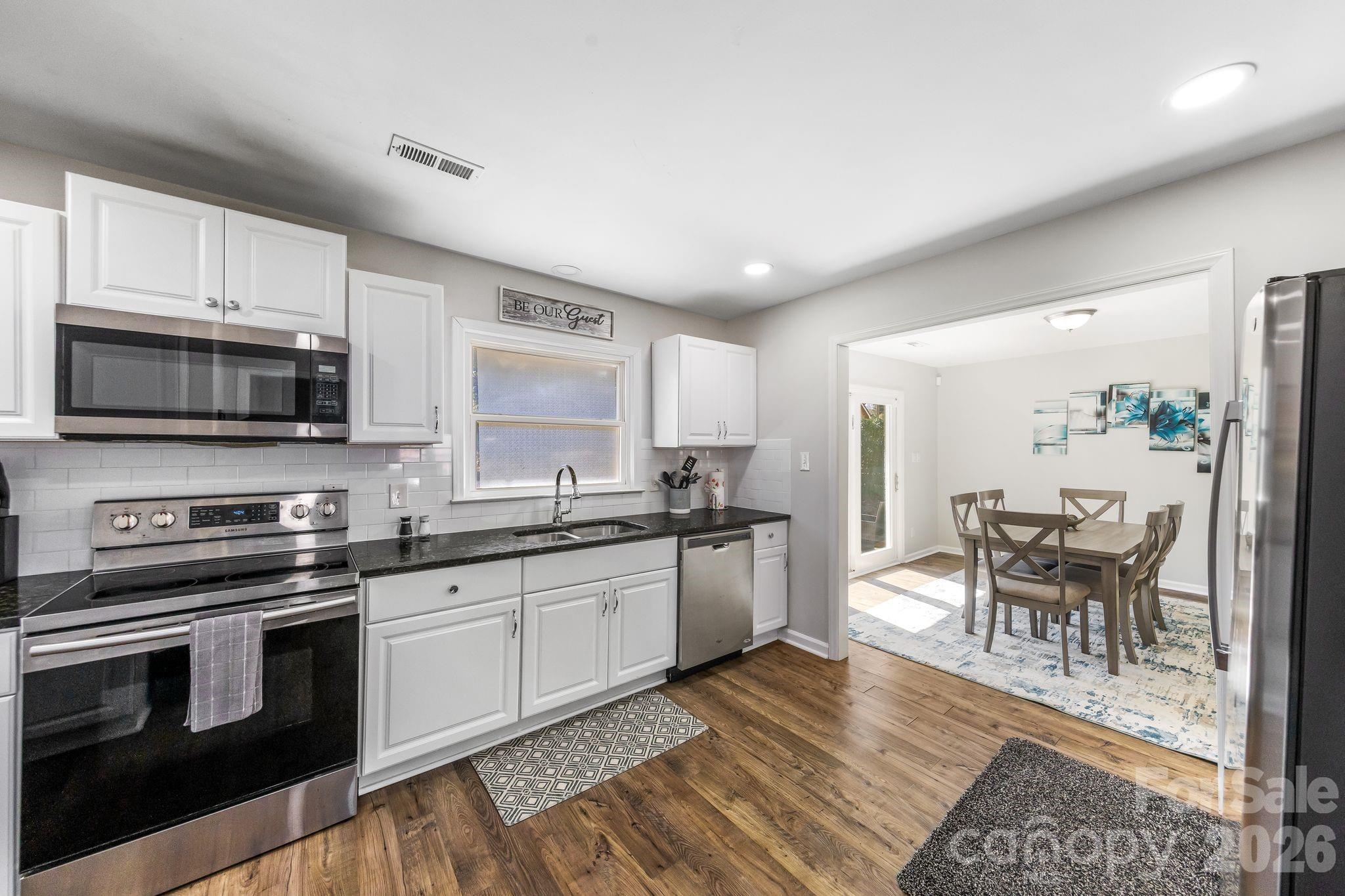 4508 Belle Plaine Drive — Charlotte