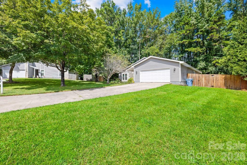 6509 Wealdstone Court — Mint Hill